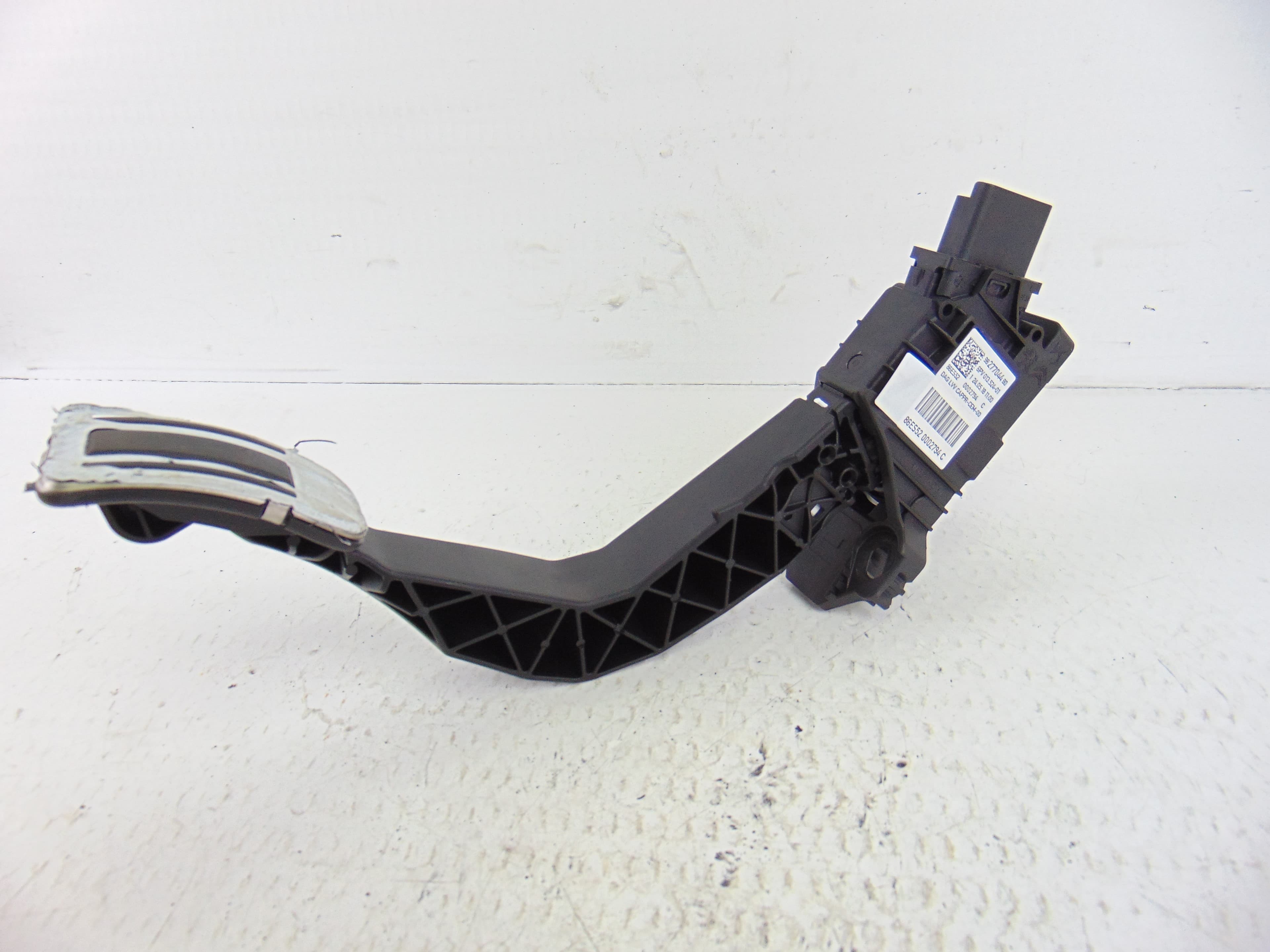 Pedal acelerador, 9827704480 nuevo 2