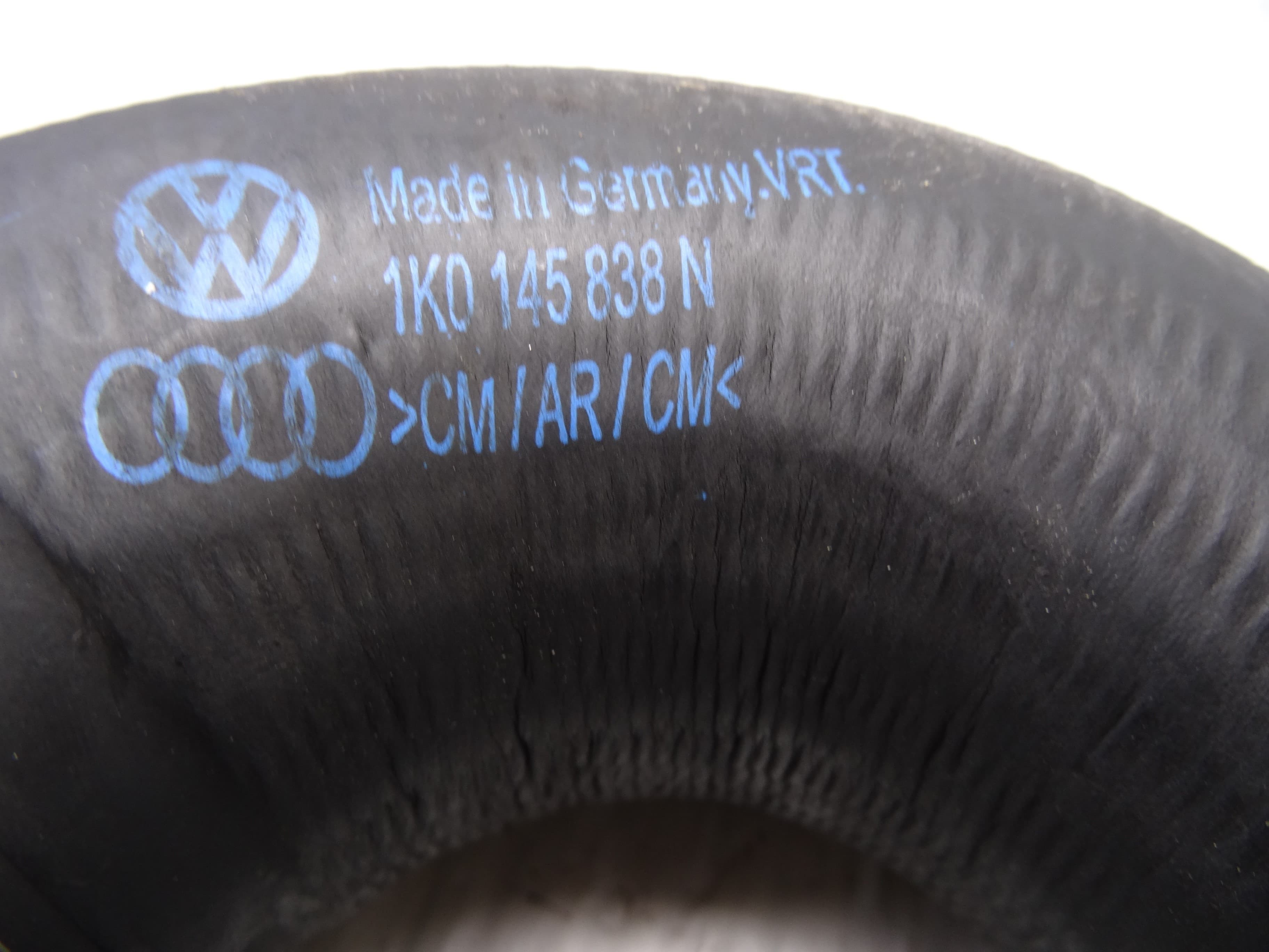 Tubo, Volkswagen Golf Plus V (5M1) Highline 2008, 1K0145838N usado 2