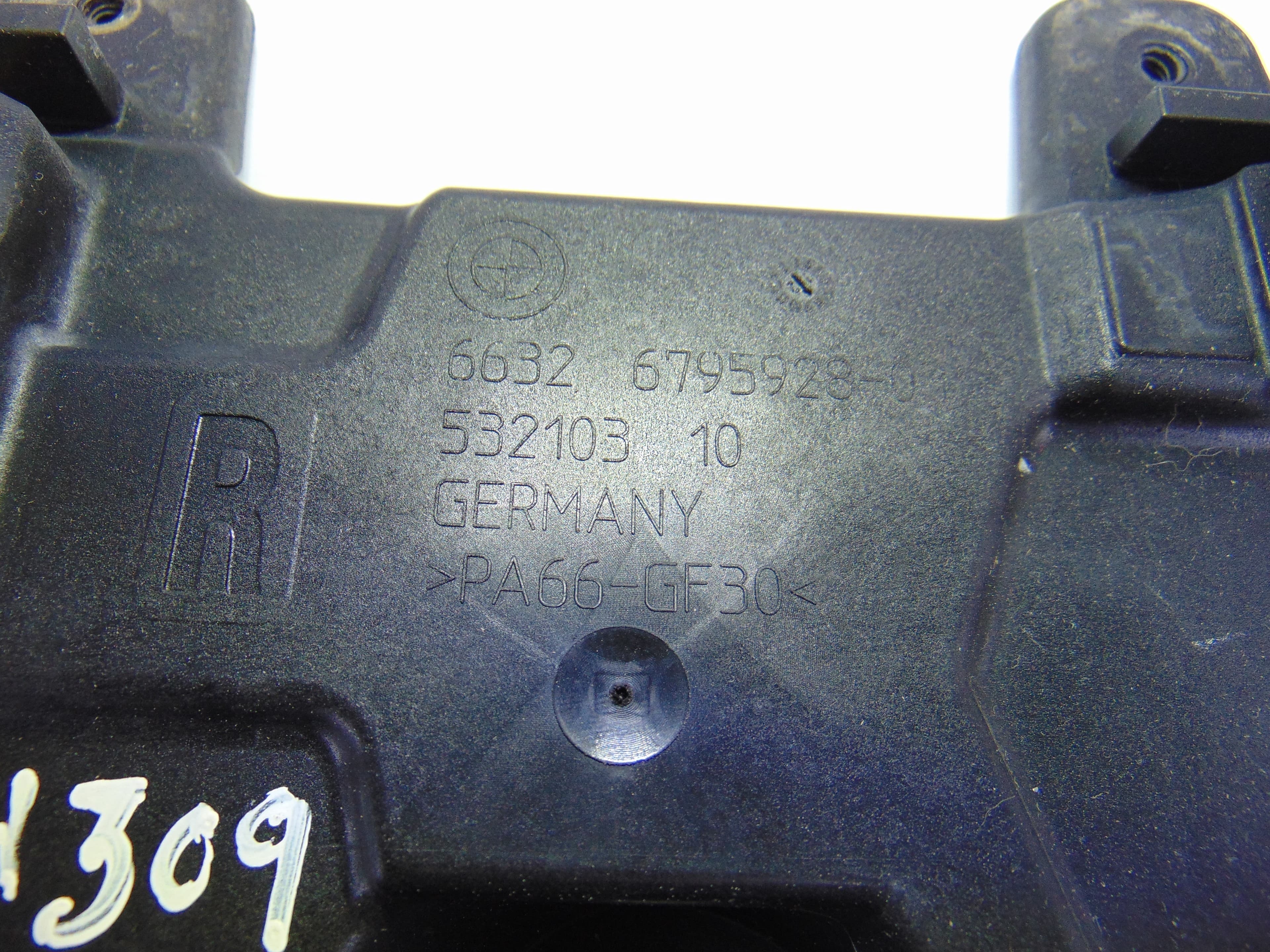Molduras traseras, BMW Serie 3 Berlina (F30) 328i 2012, 6795928 usado 2