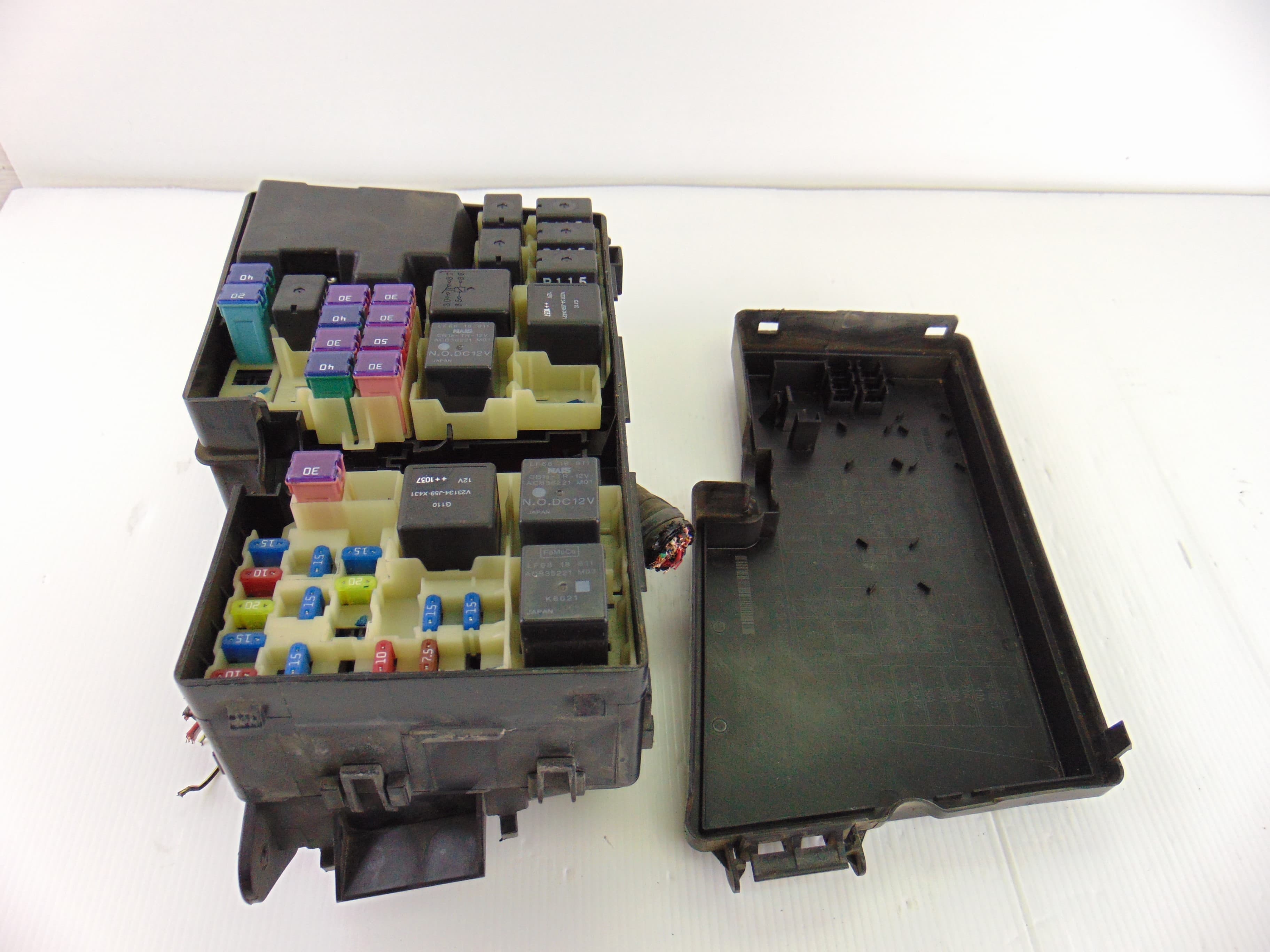 Caja reles / fusibles, Mazda Cx-7 Er Active 2011, EG21-66767 usado 2