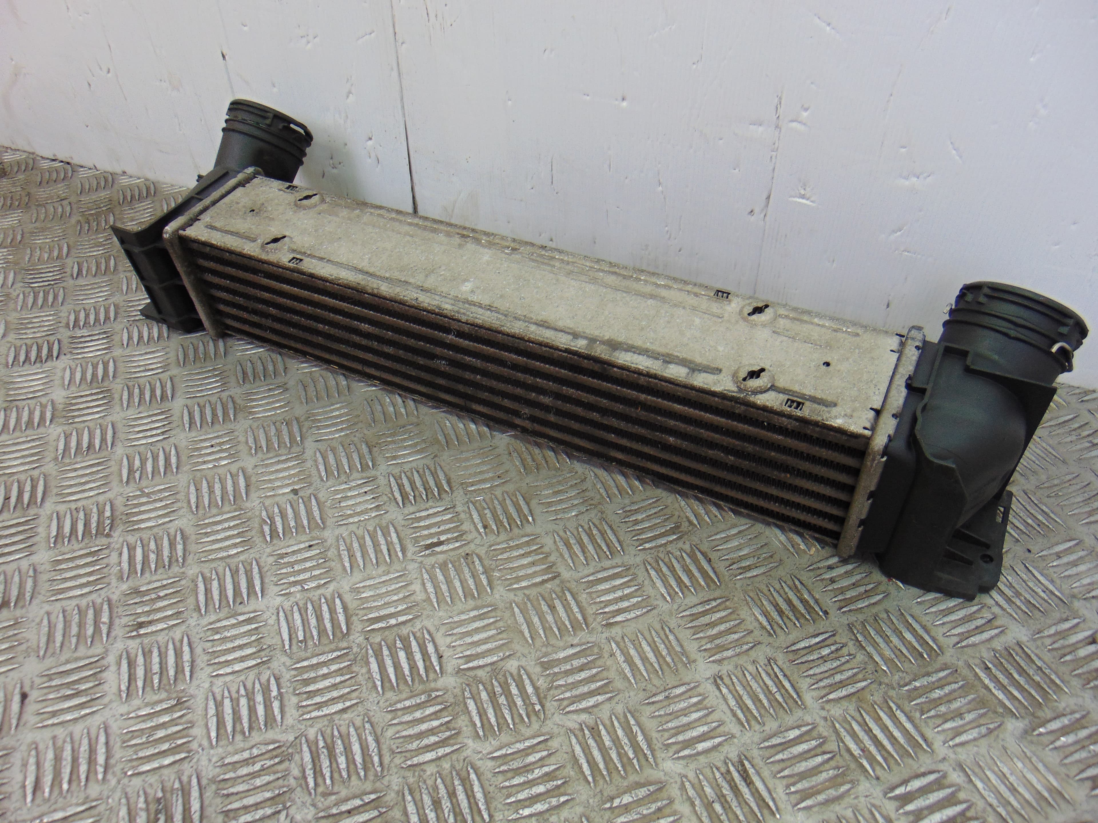 Intercooler, BMW Serie 3 Berlina (E90) 318d 2006, 3093796 usado 2