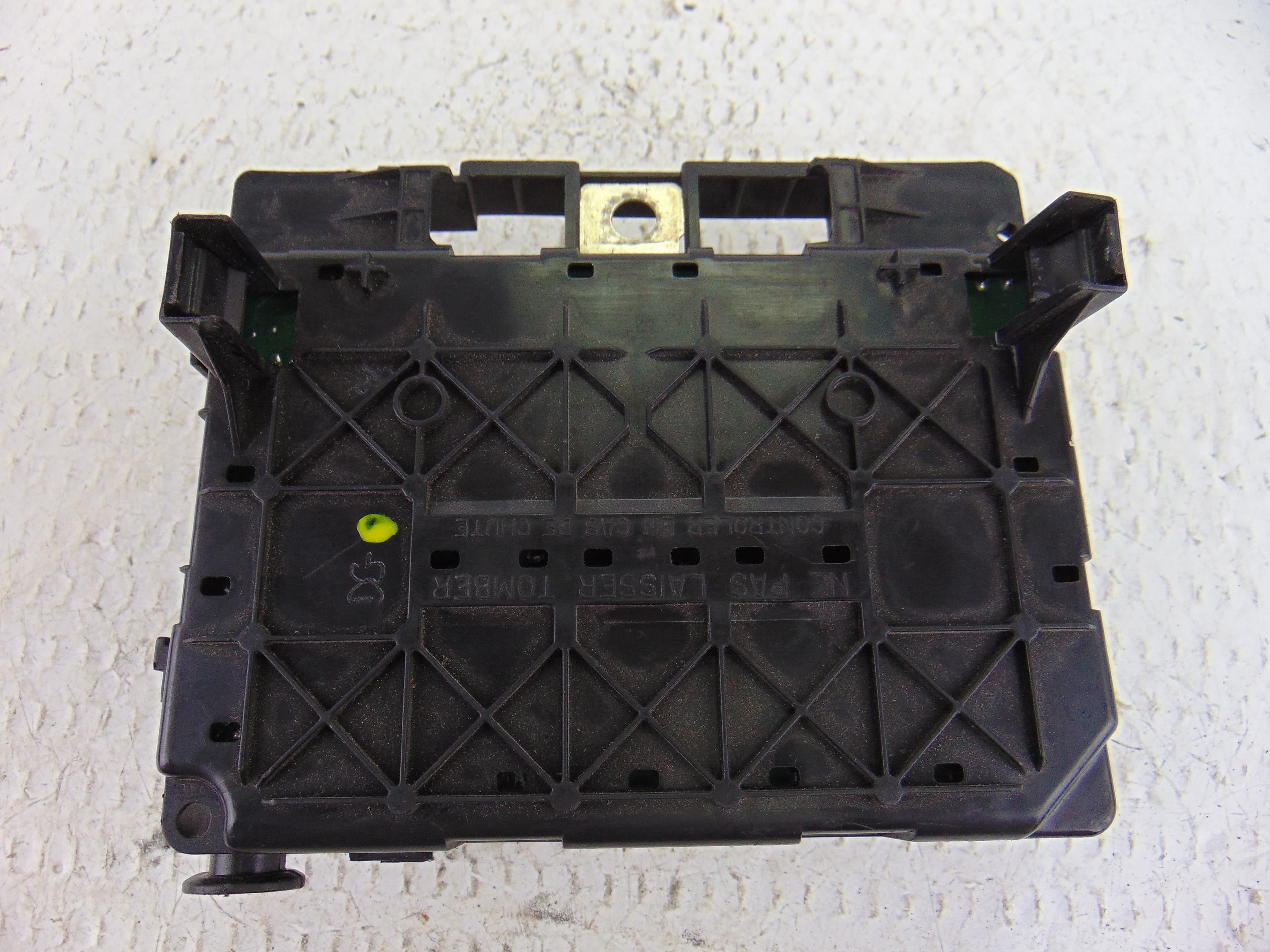 Caja reles / fusibles, 9650618480 usado 2