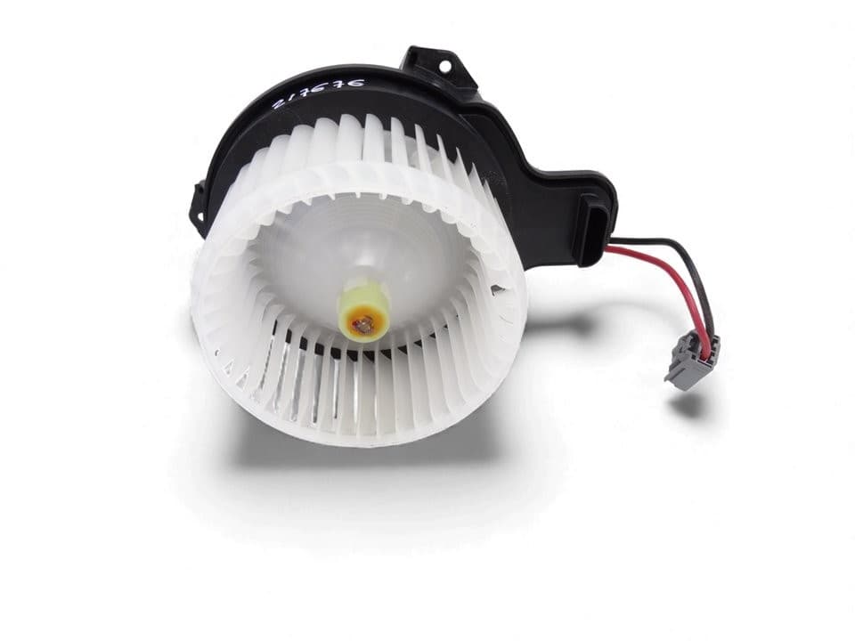Motor calefaccion, Ford Focus Berlina (Cge) ST-Line 2018 usado 2