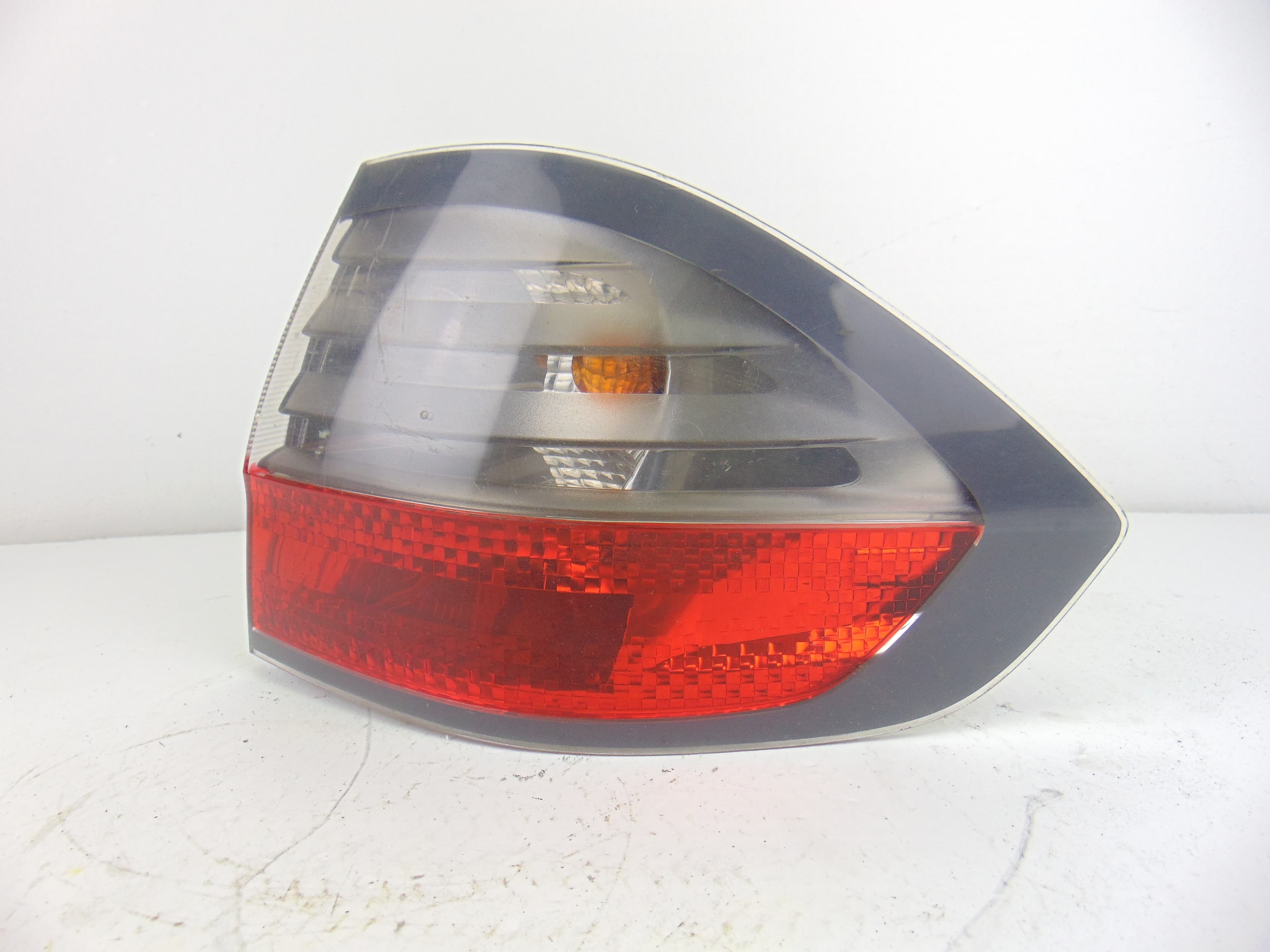 Piloto trasero derecho, Ford S-max (CA1) Trend 2006 usado 2