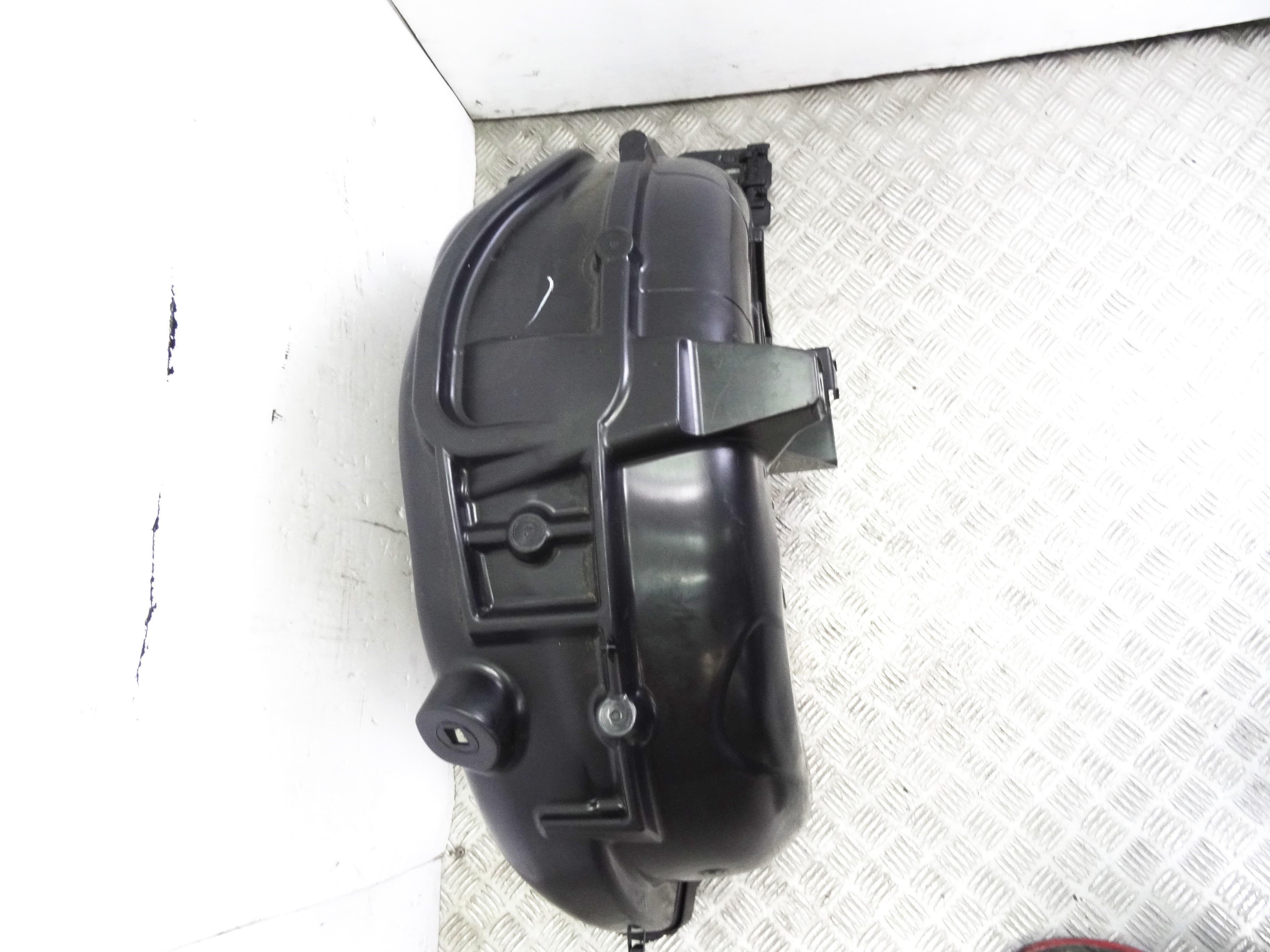 Paso rueda, Peugeot 308 (P5) Active Pack 2022, 9835379880 usado 2