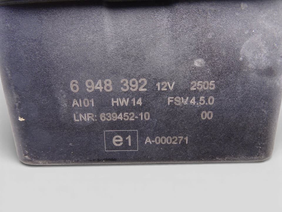 Claxon, BMW Serie 5 Berlina (E60) 525xi 2005, 6948392 usado 2