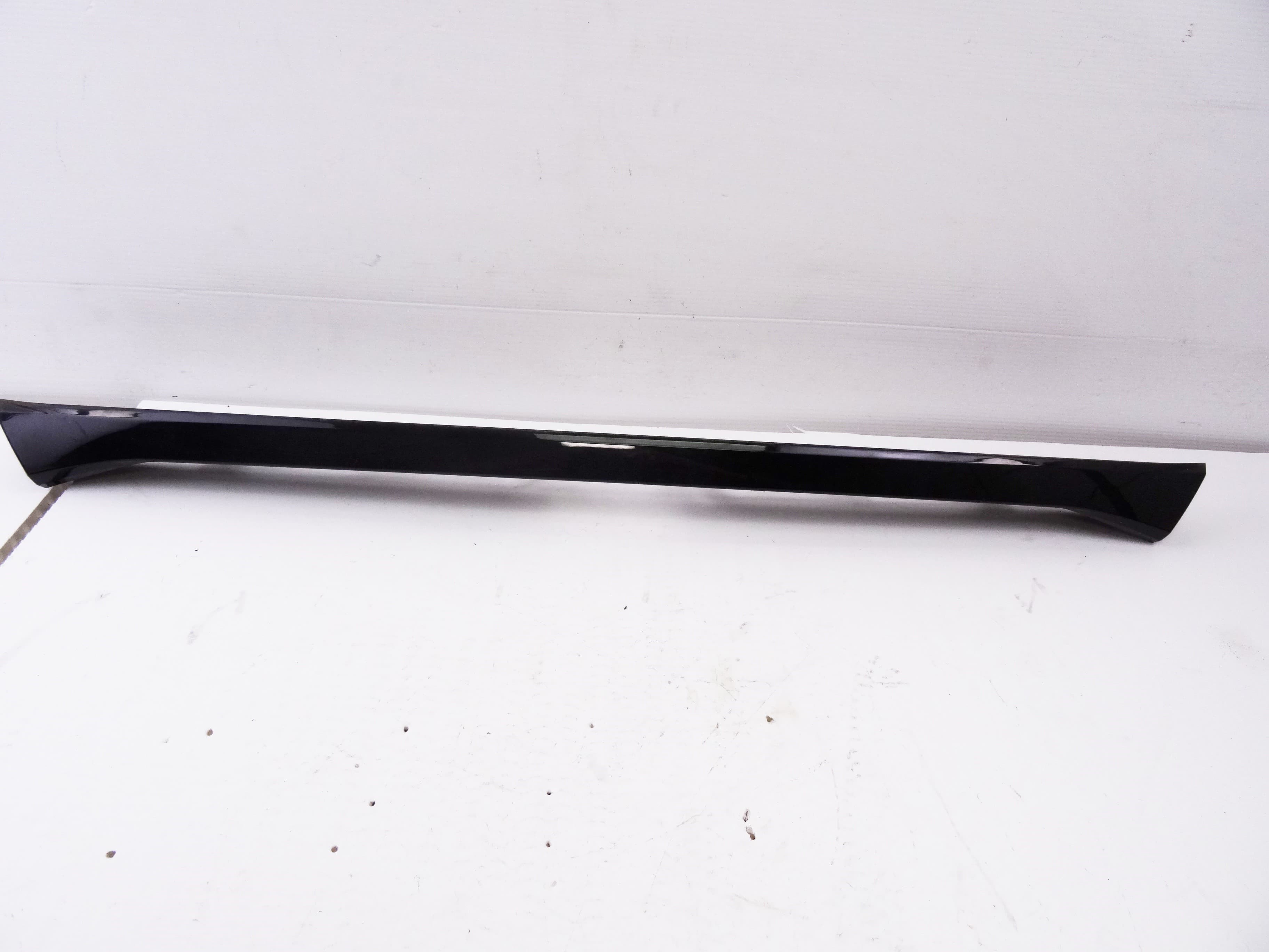 Molduras traseras, Peugeot 308 (P5) Active Pack 2022, 9839276280 usado 2