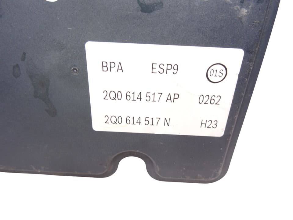 ABS, Volkswagen Polo Vi (AW1)(08.2017) Advance 2020, 2Q0614517AP usado 2