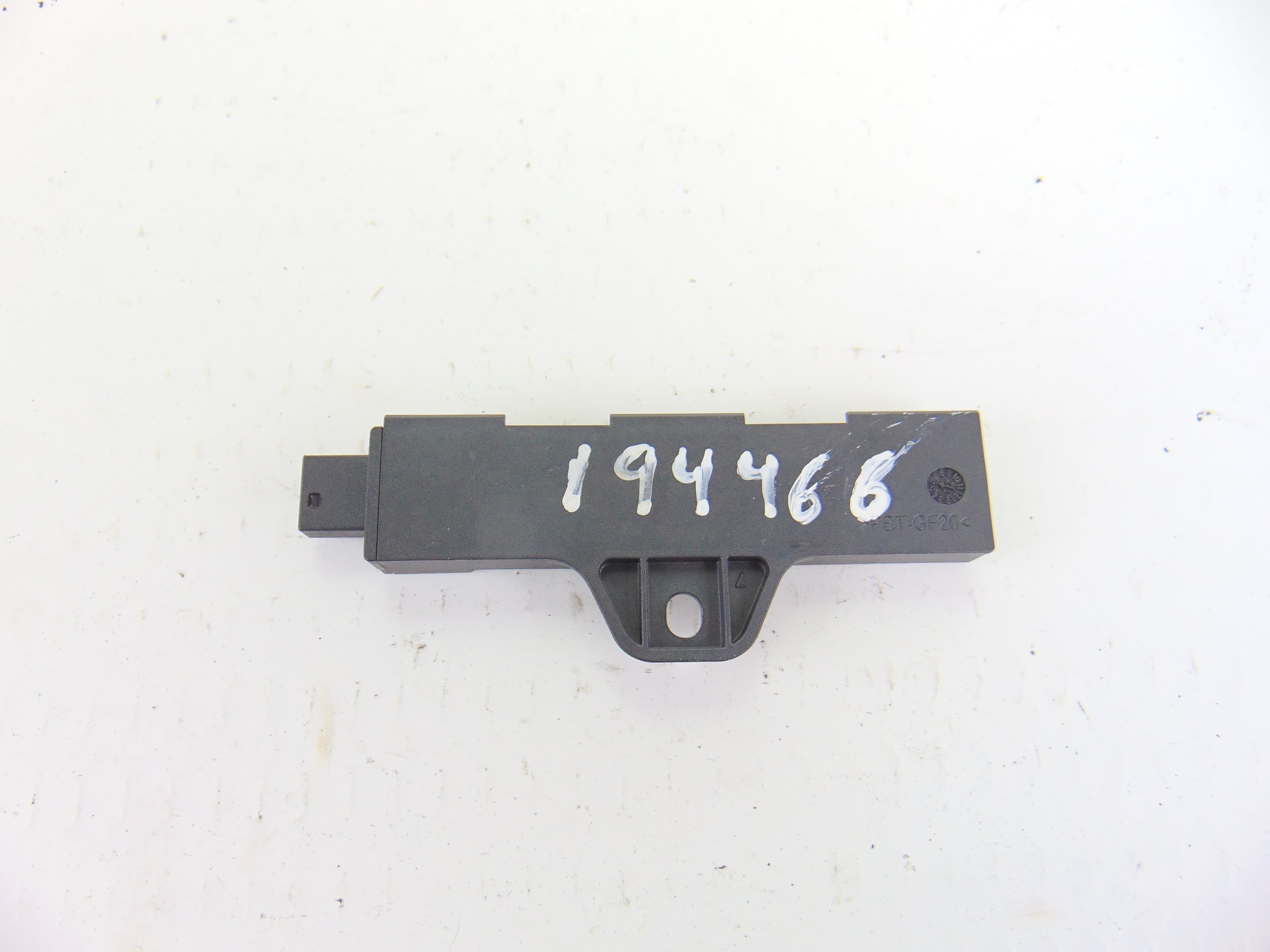 Módulo electrónico, BMW Serie 3 Berlina (F30) 328i 2012, 9220832 usado 2