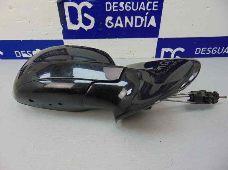 Retrovisor derecho usado 2