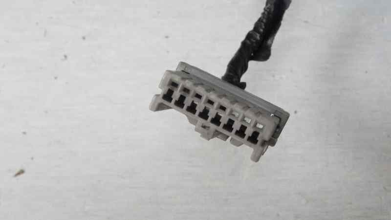 Retrovisor derecho, Nissan Almera (N16/E) Comfort 2000 usado 2
