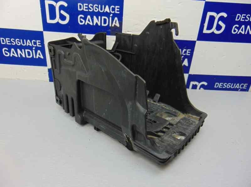 Bateria, Land Rover Freelander (LR2) TD4 Hse 2007, 6G9N-10757-AE usado 2