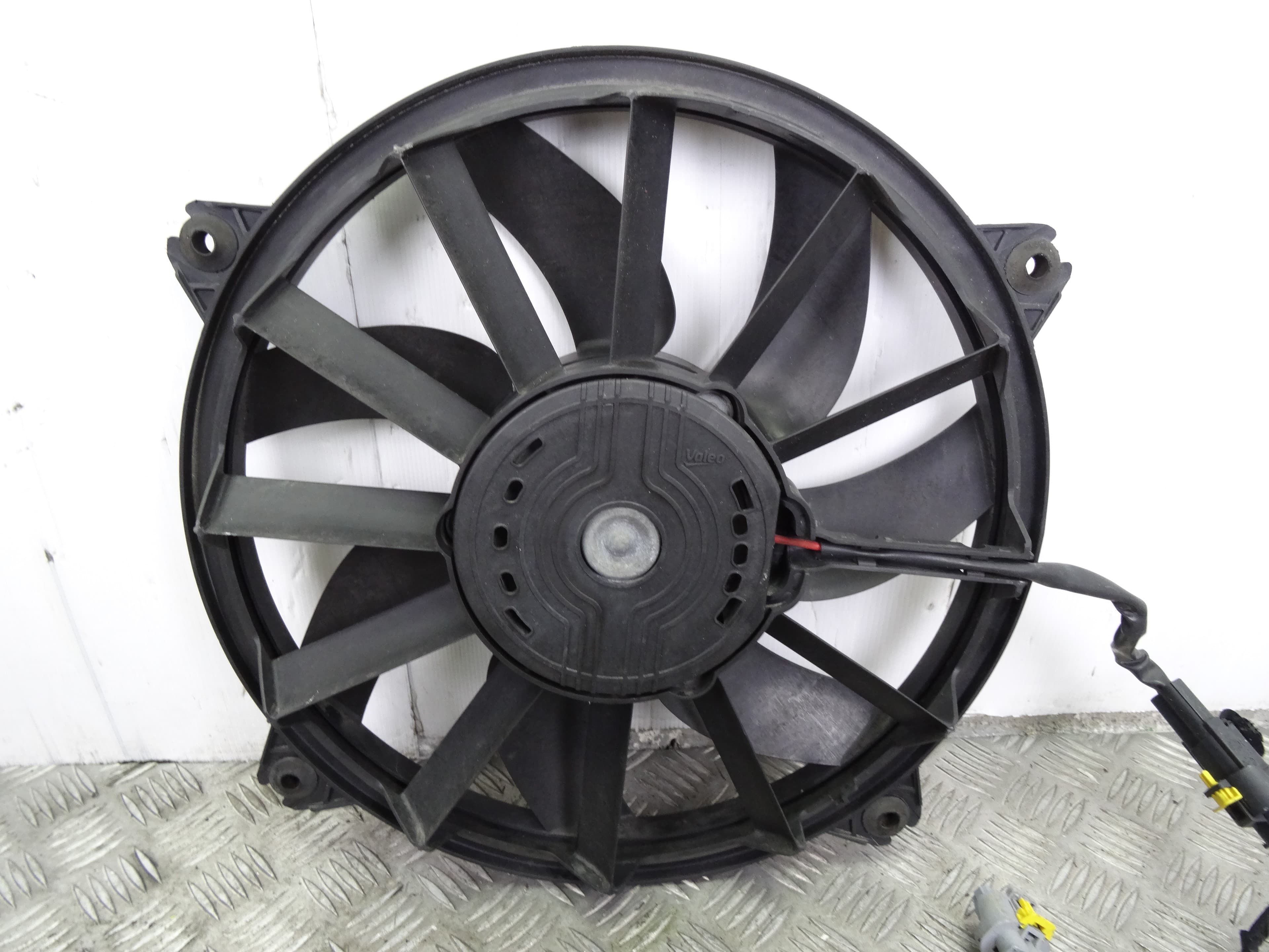 Electroventilador, Peugeot 3008 Confort 2009, 9661571480 usado 2