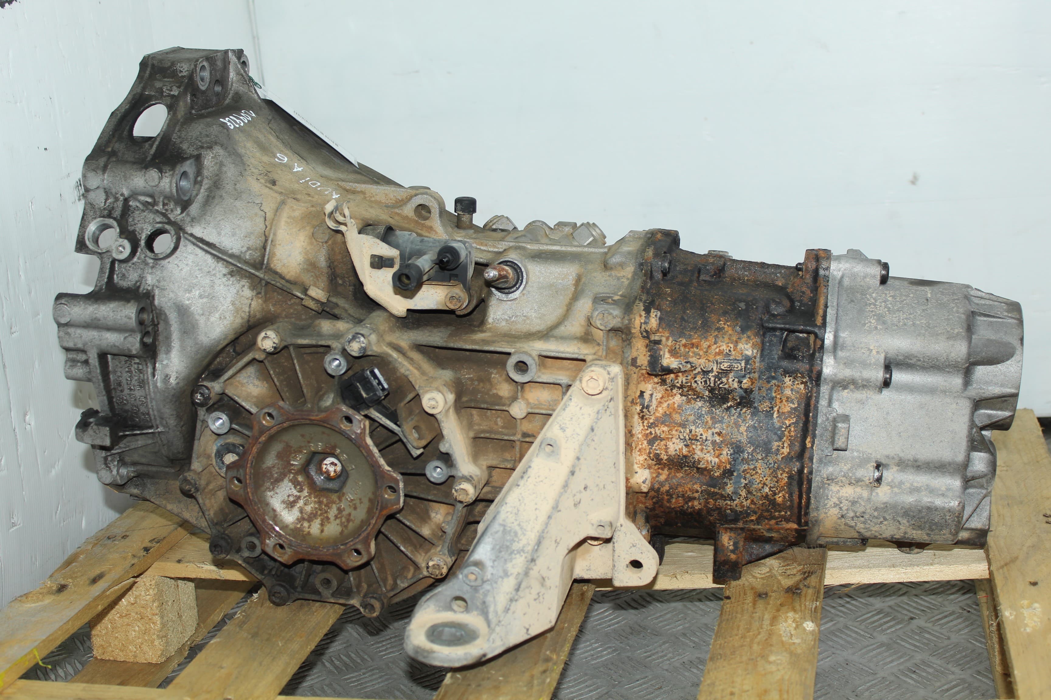 Caja cambios, Audi A6 Berlina (4B2) 2.5 TDI 2001, Dqs usado 2