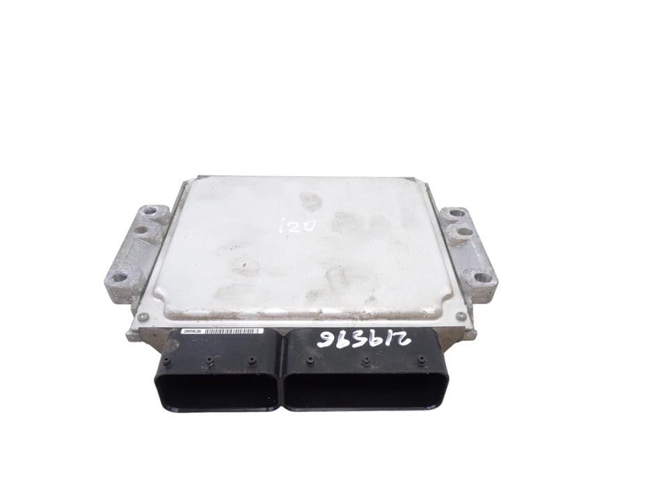 Centralita motor uce, Hyundai I20 (Pb) City S 2013, 391302A590 usado 2