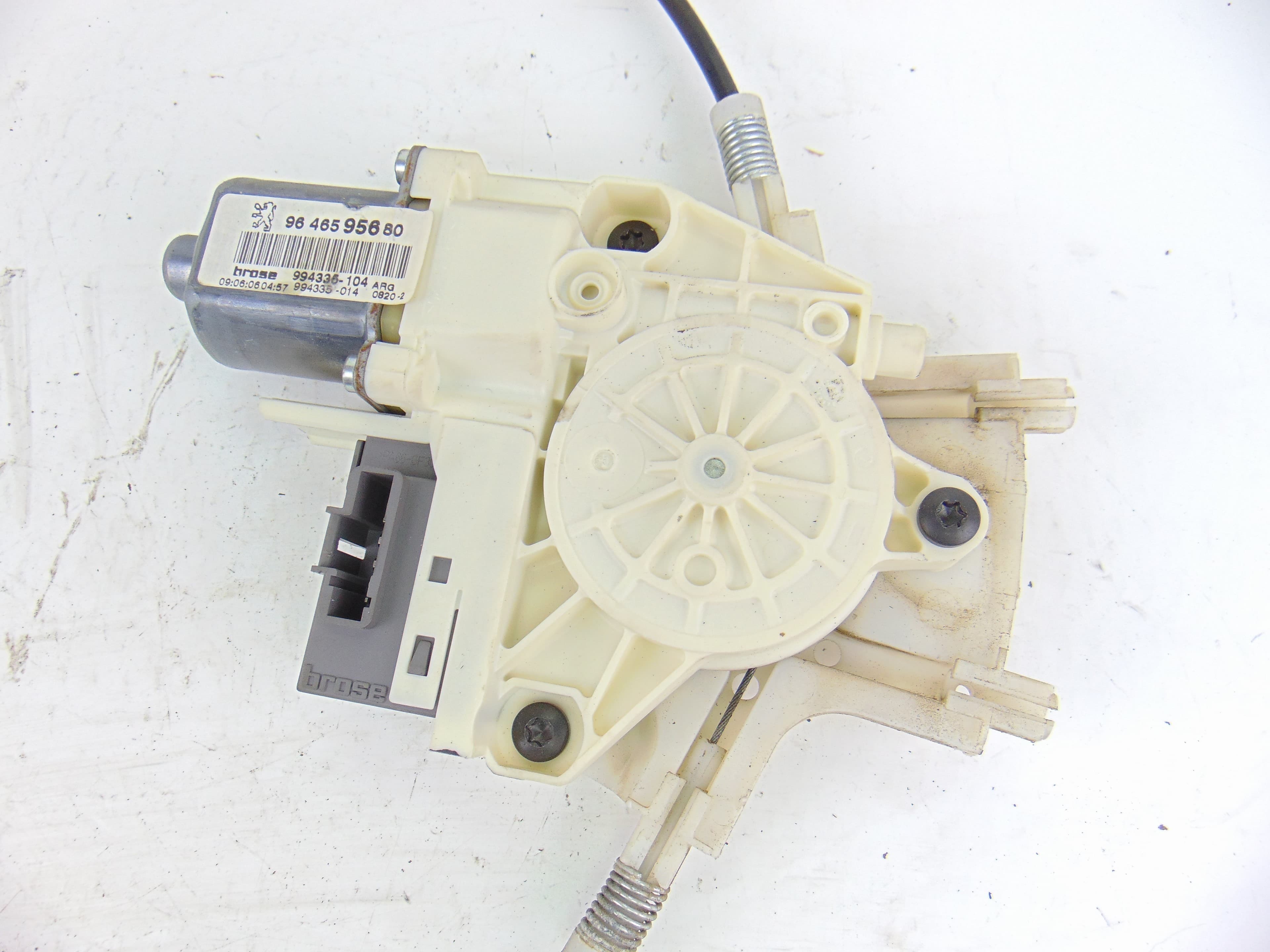 Elevalunas trasero izquierdo, Peugeot 407 ST Confort 2006 usado 2