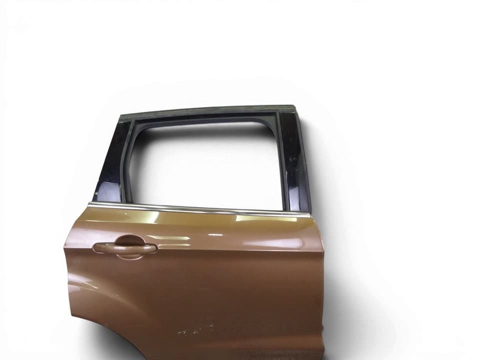 Puerta trasera derecha, Ford Kuga (Cbs) Titanium 2013 usado 2