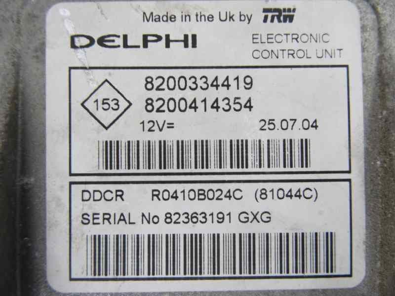 Centralita motor uce, 8200334419 usado 3