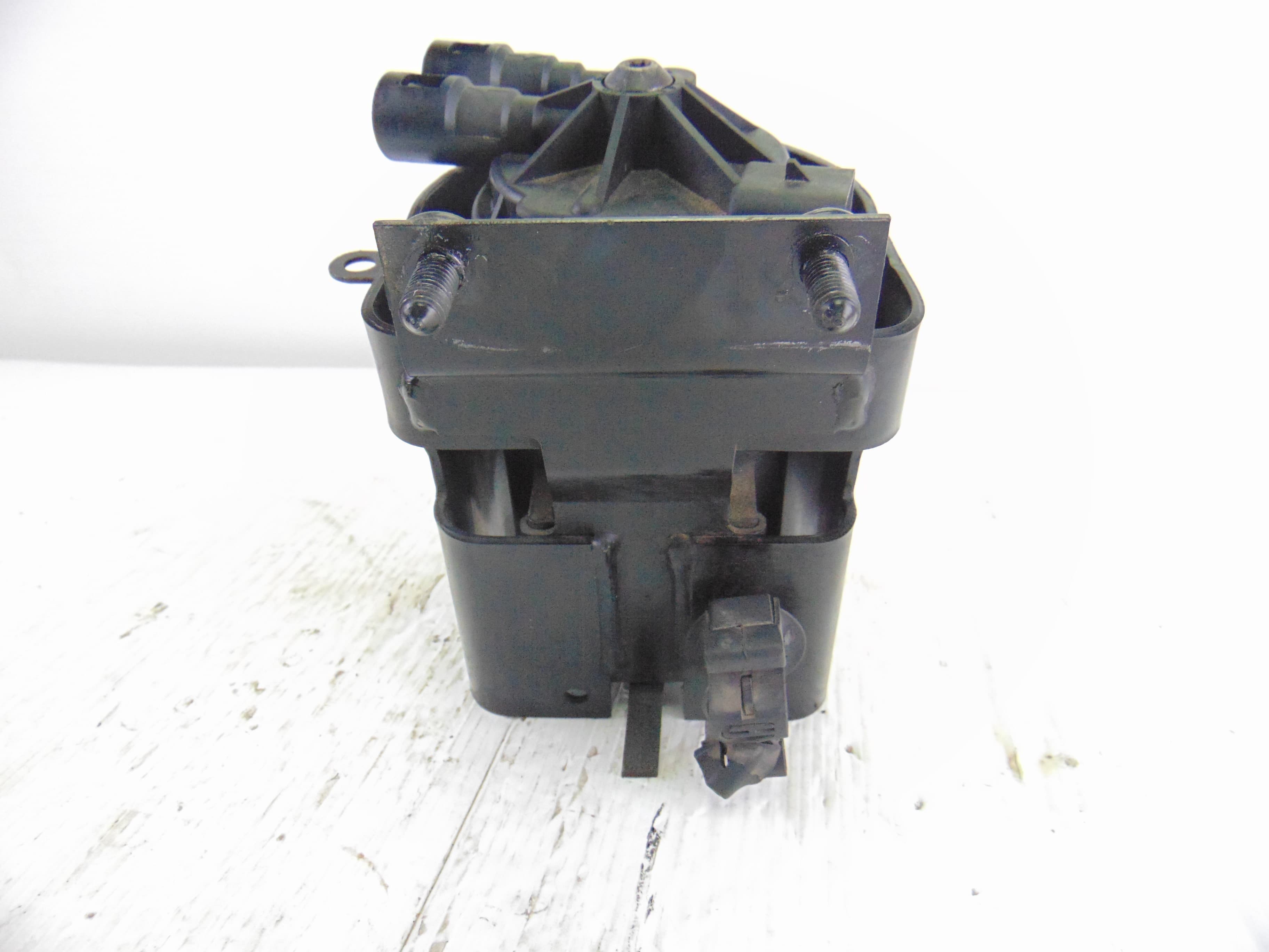Filtro gasoil, Opel Astra H Berlina Cosmo 2004 usado 3