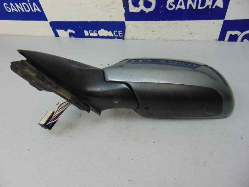 Retrovisor izquierdo, Audi A6 Berlina (4B2) 2.8 Quattro 2000 usado 3