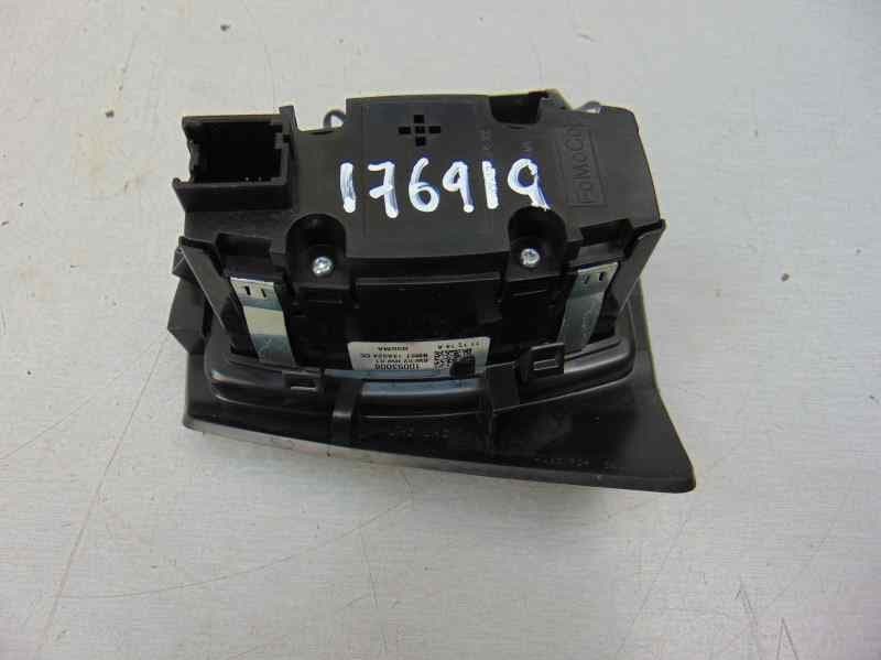 Mando luces, Ford Focus Berlina (CB8) Trend 2012, BM5T13A024CC usado 3