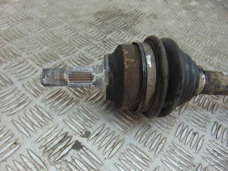 Transmision delantera derecha, Peugeot 307 (S1)(04.2001) Xr 2003 usado 3