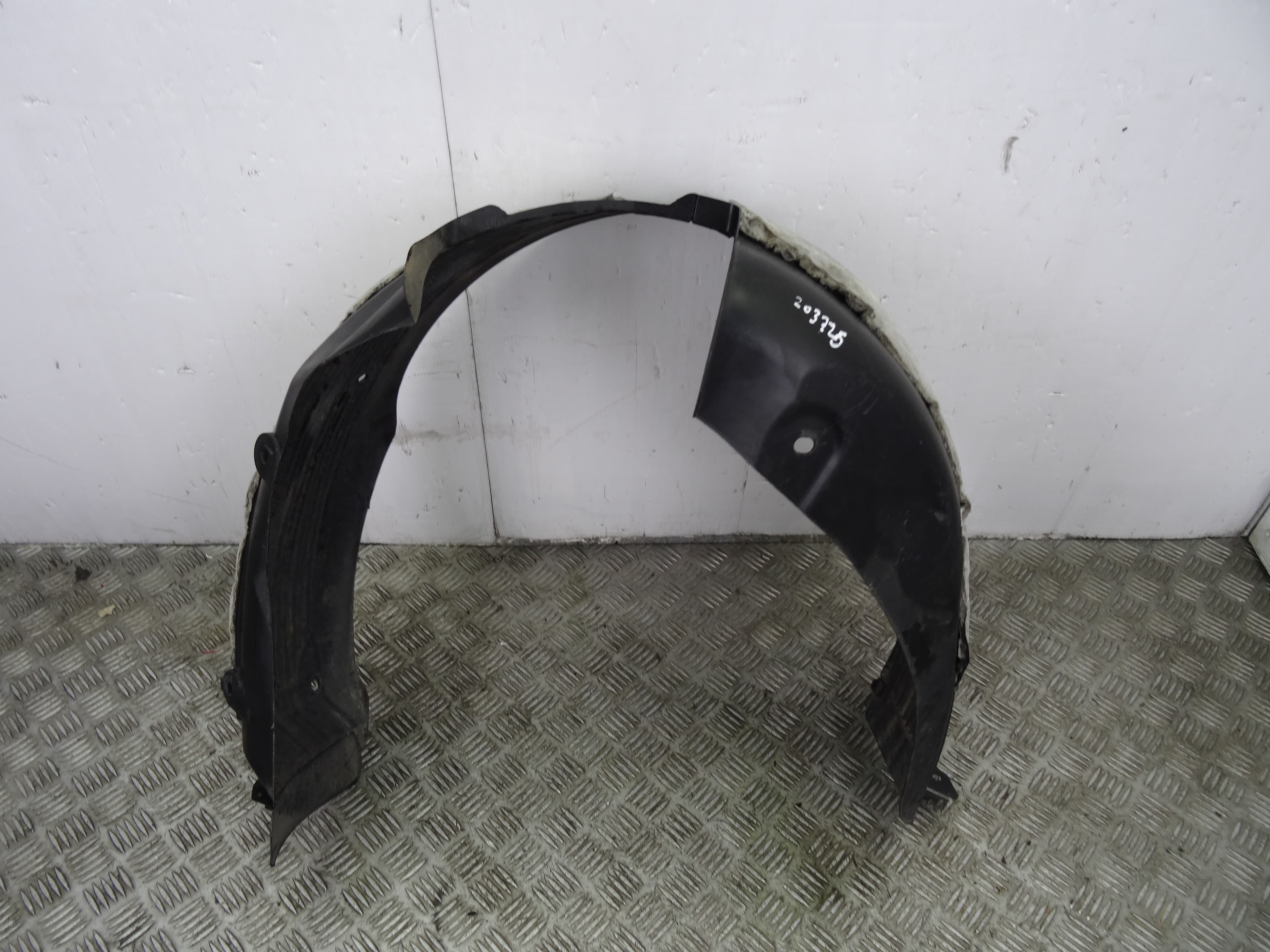 Paso rueda, Hyundai I30 (Gd) Classic 2012, 86826-A6000 usado 3