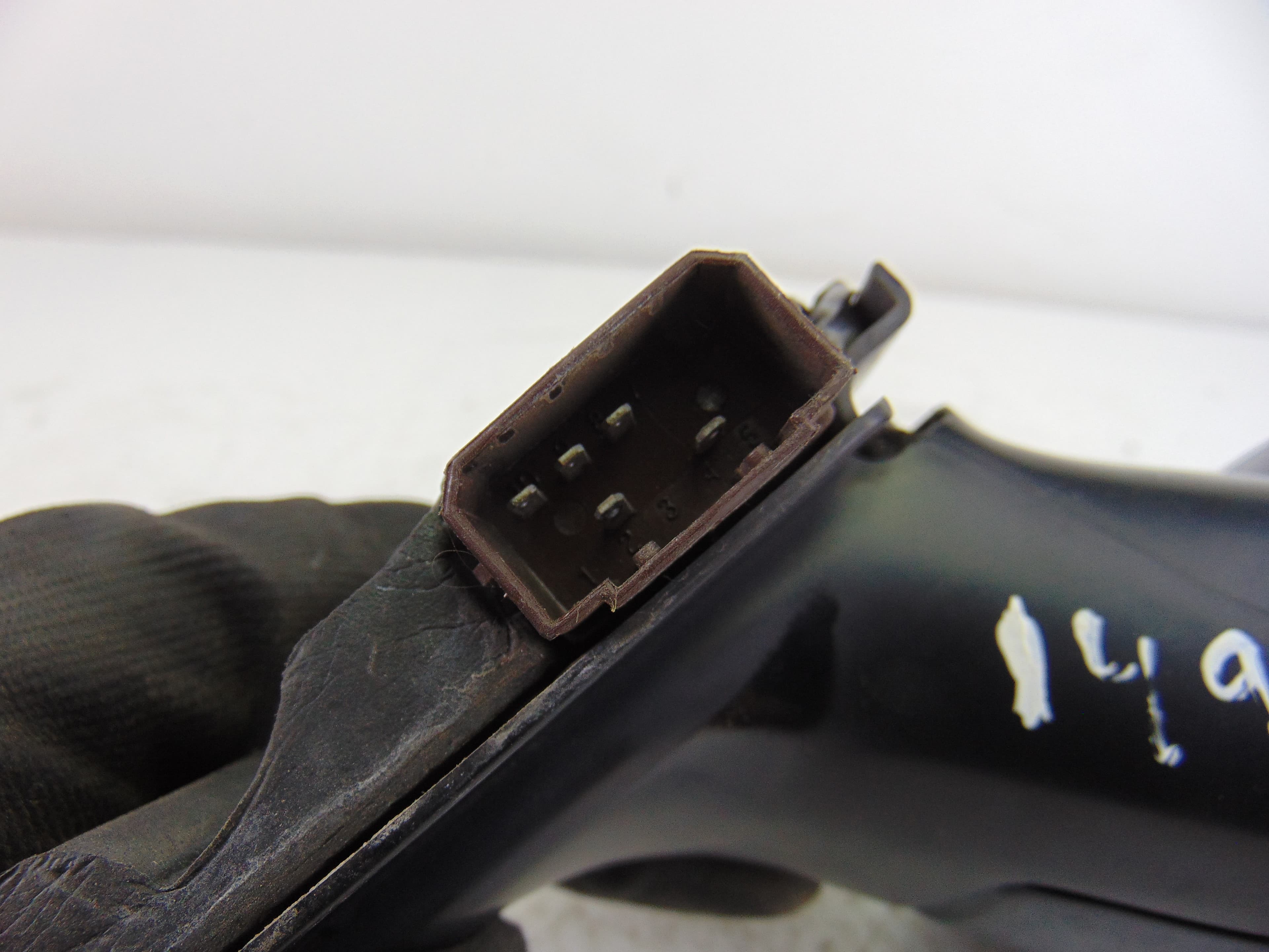 Retrovisor derecho, Audi A6 Berlina (C4) 2.6 1996 usado 3