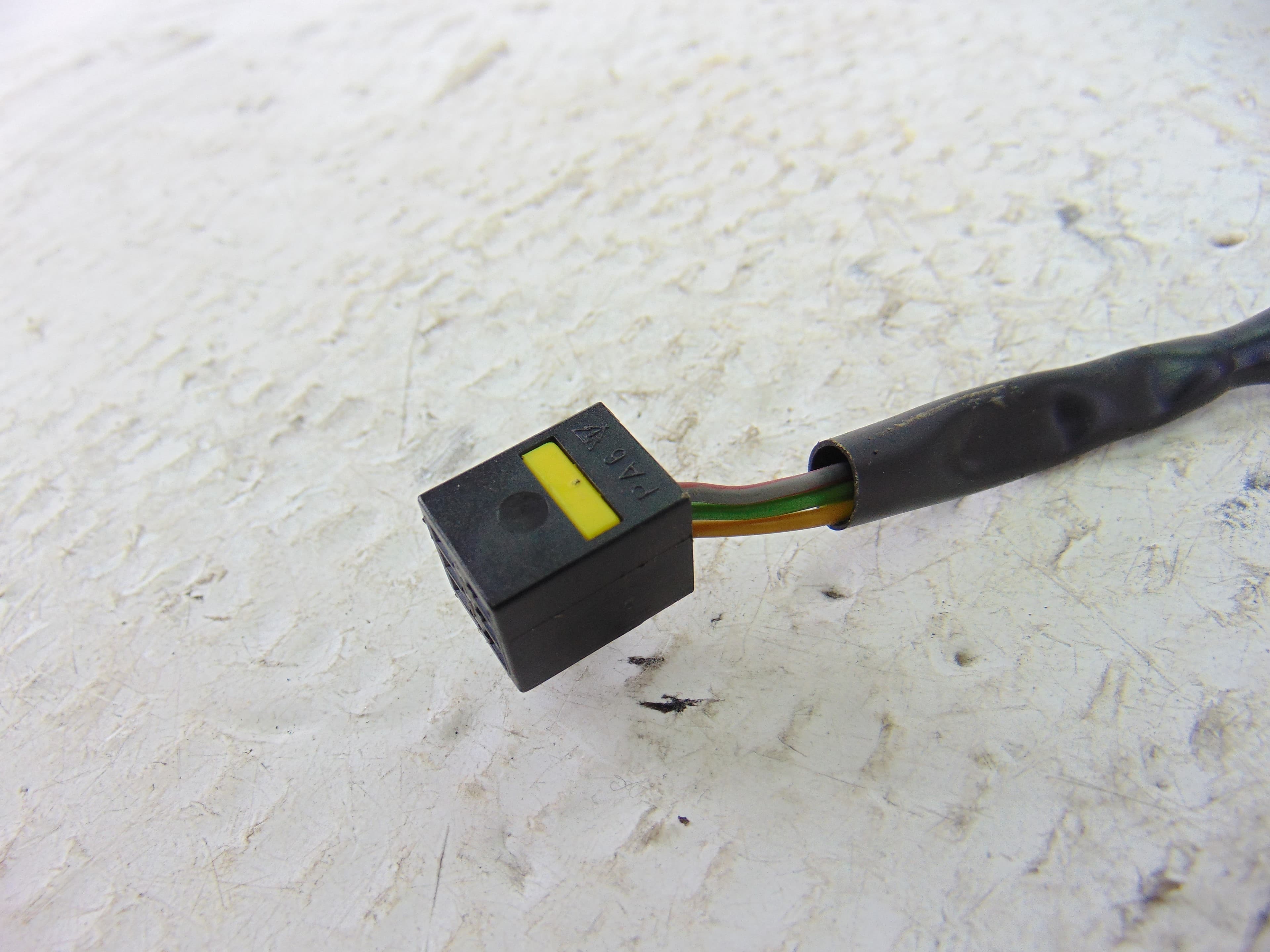 Retrovisor derecho, Opel Corsa D Selective 2011 usado 3