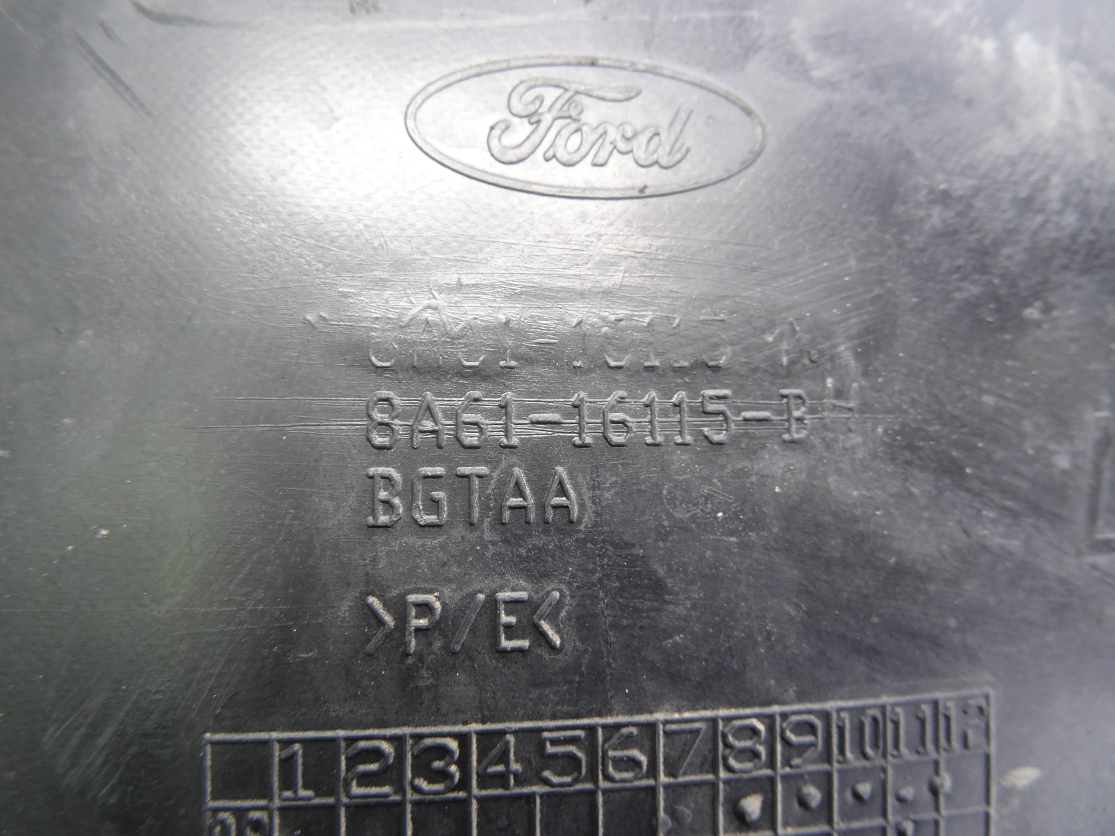 Paso rueda, Ford Fiesta (Cnn) Trend 2014, 8A6116115B usado 3