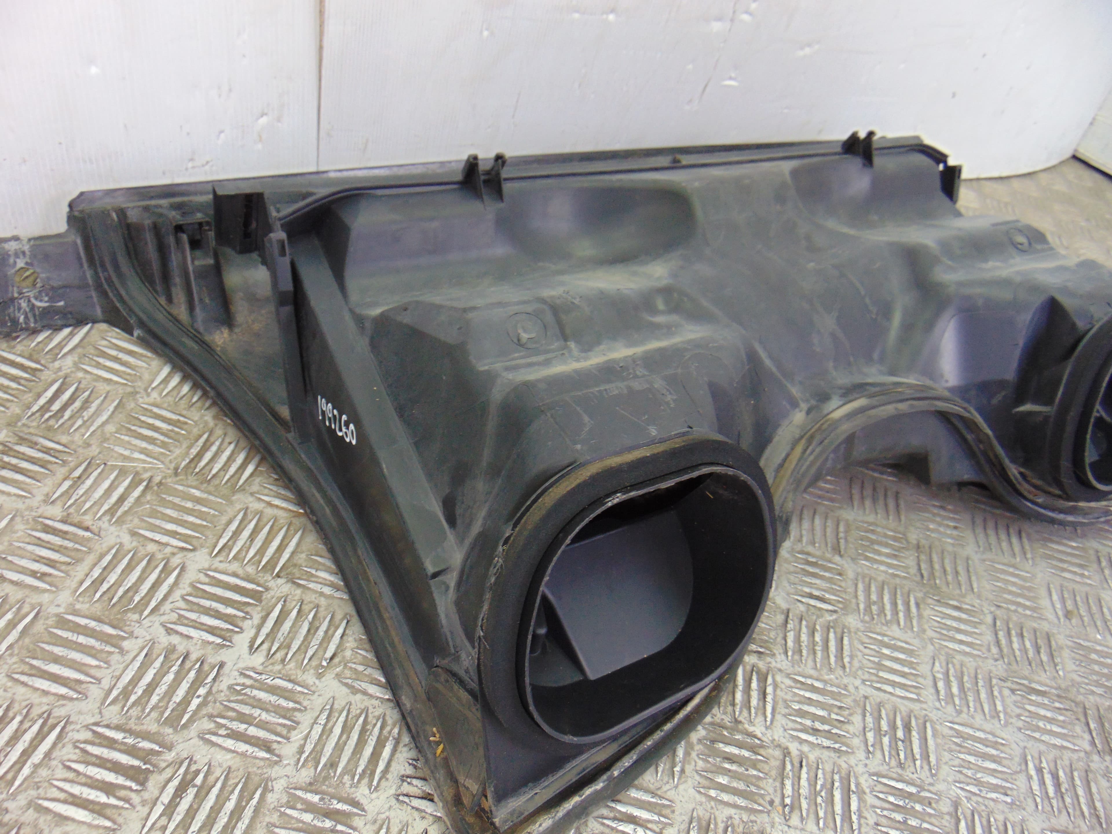Filtro aire, BMW Serie X5 (E53) 3.0d 2002, 8409049 usado 3