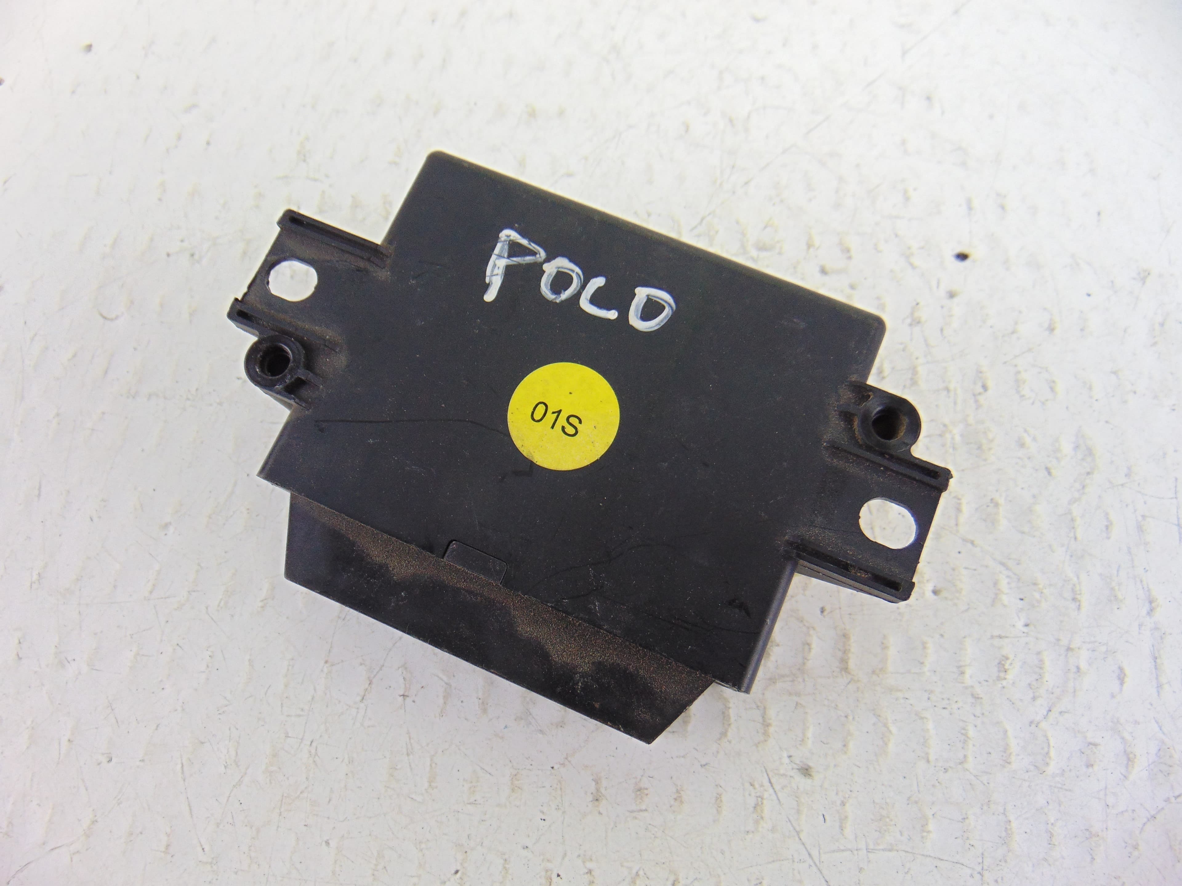 Módulo electrónico, Volkswagen Polo V (6R1) GTI 2011, 6R0919475A usado 3