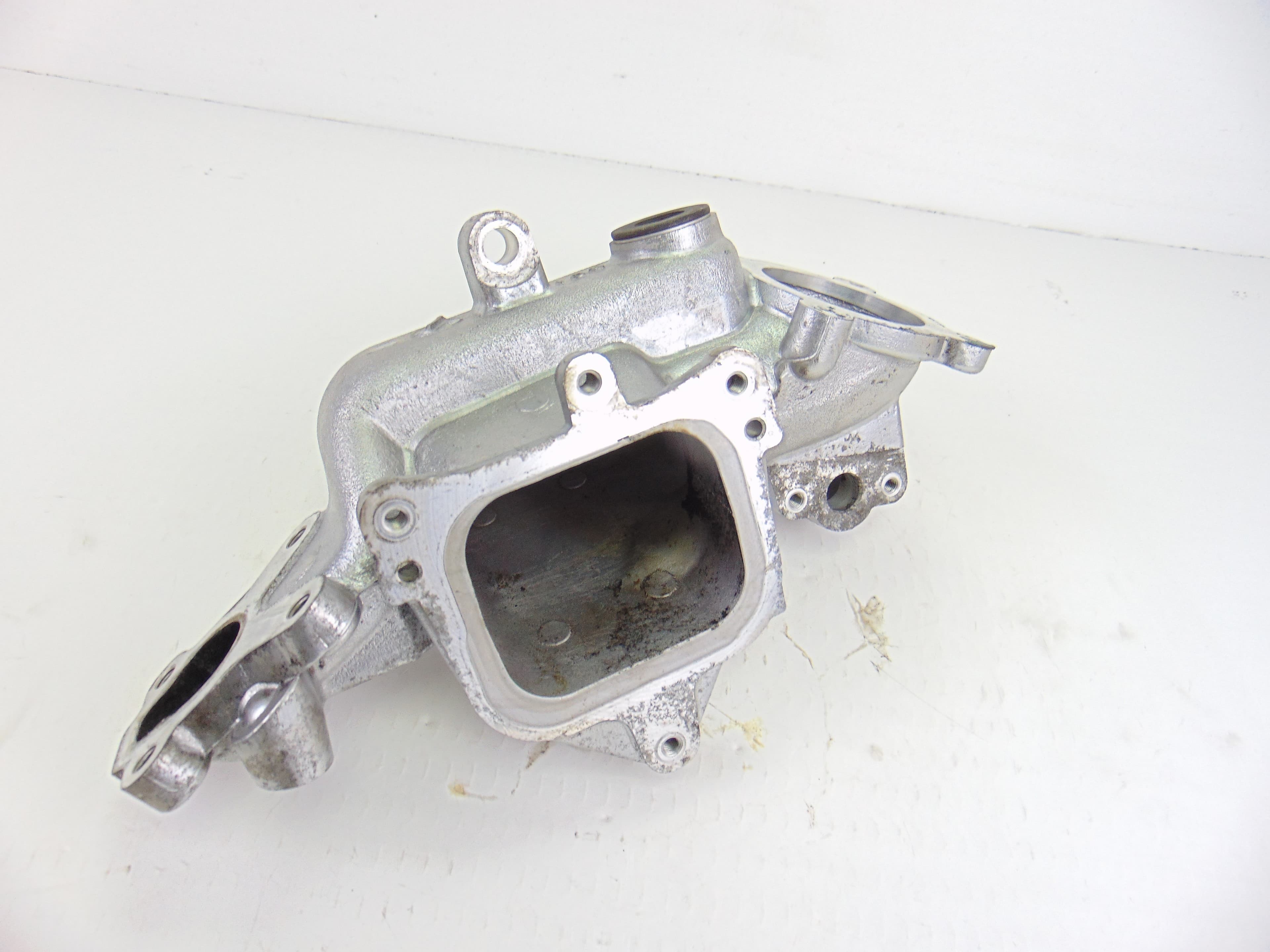 Colector admision, Subaru Forester (S12/SH) XS Classic 2010 usado 3