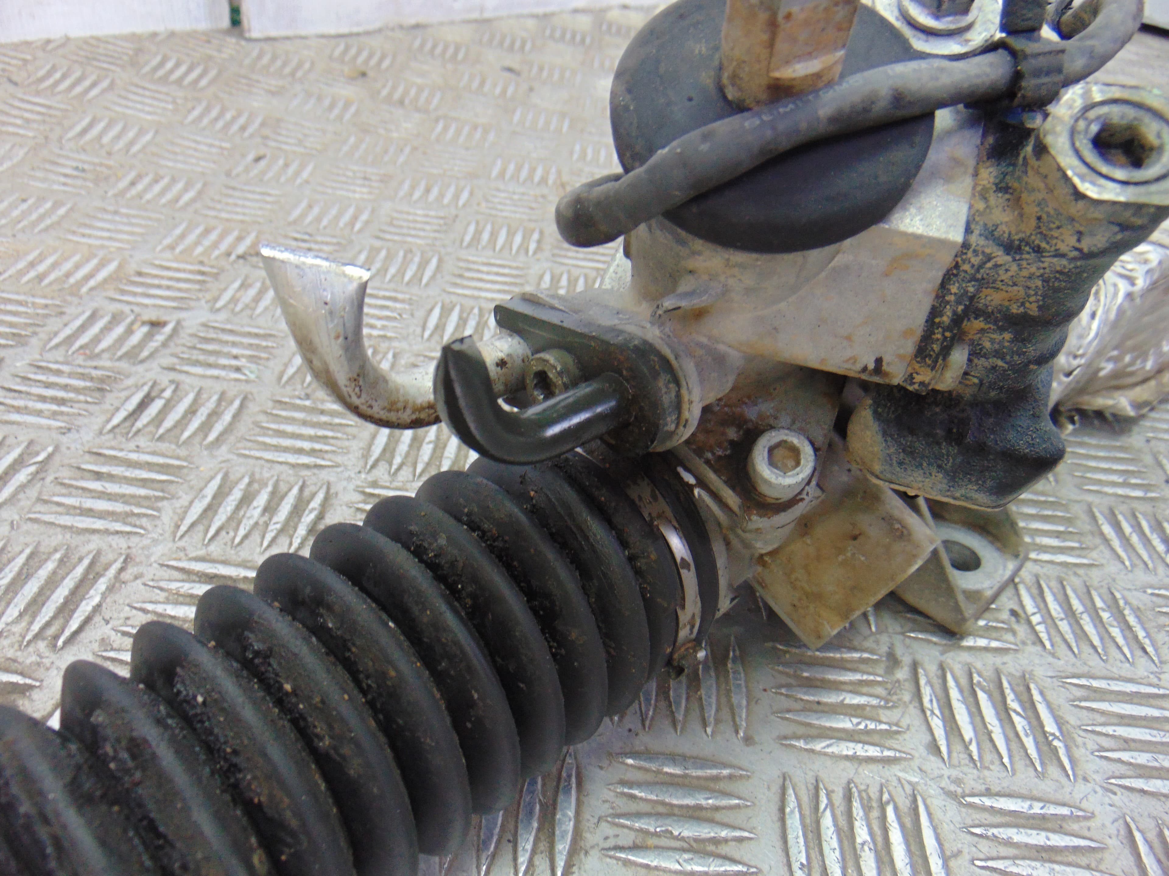 Cremallera direccion, Renault Vel Satis (BJ0) Initiale 2005 usado 3