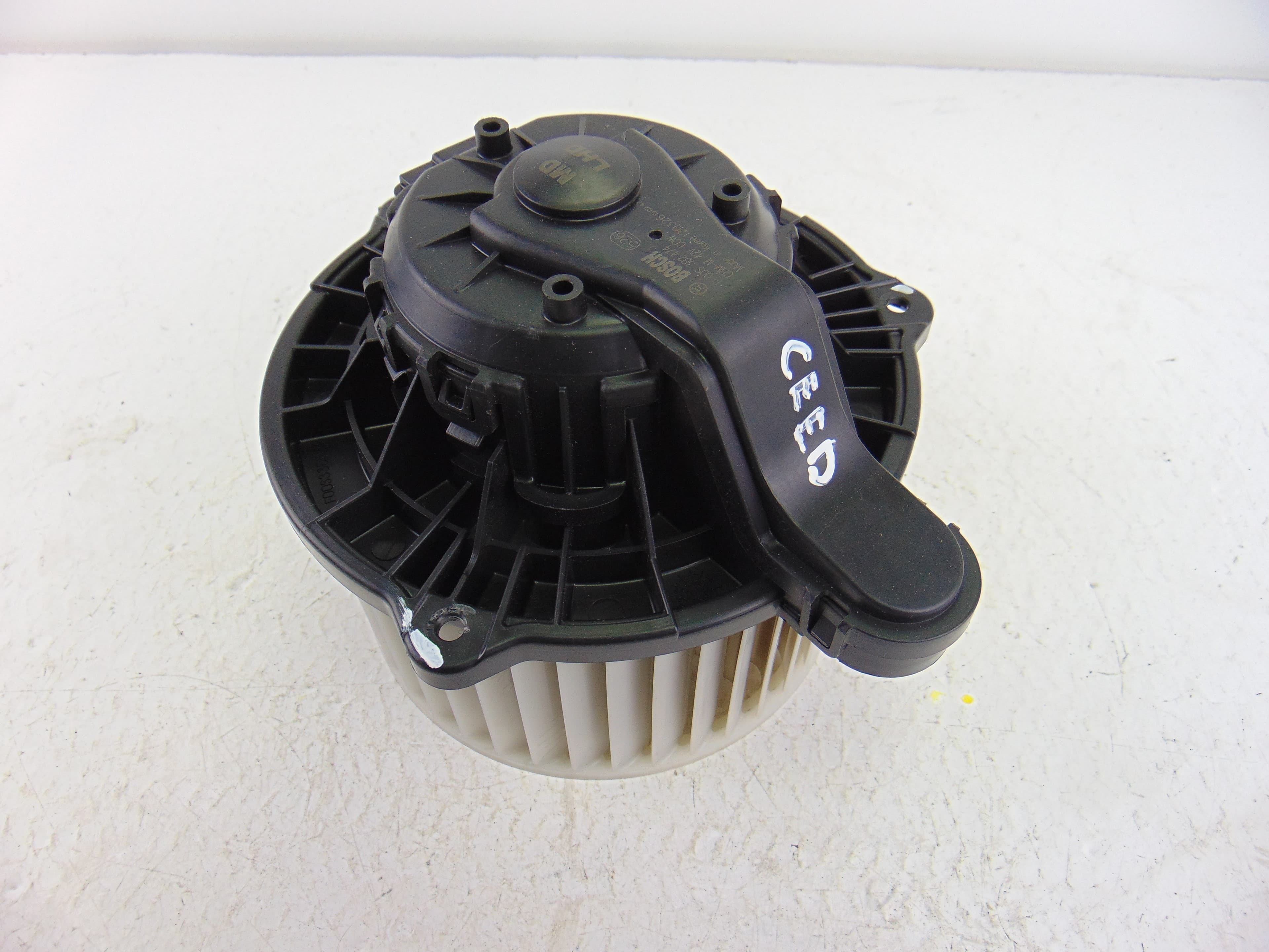 Motor calefaccion, Kia Ceed (Jd) Concept 2012 usado 3