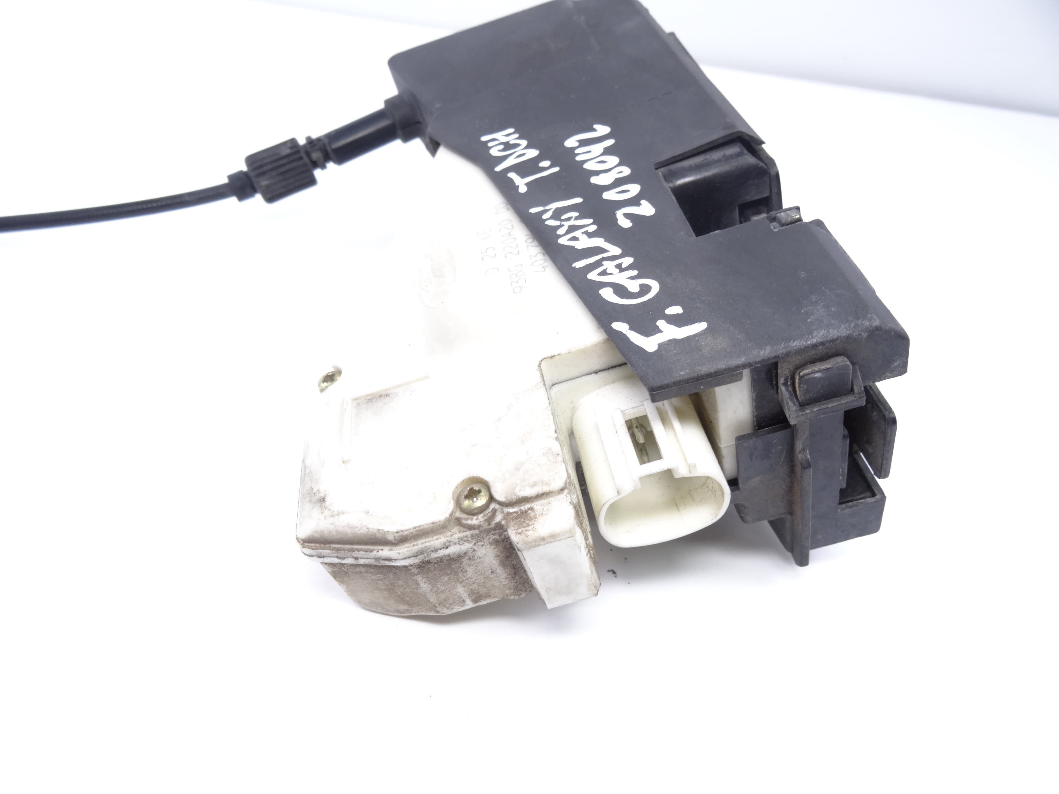 Cerradura puerta trasera derecha, Ford Galaxy (Vy) Ghia 2003 usado 3