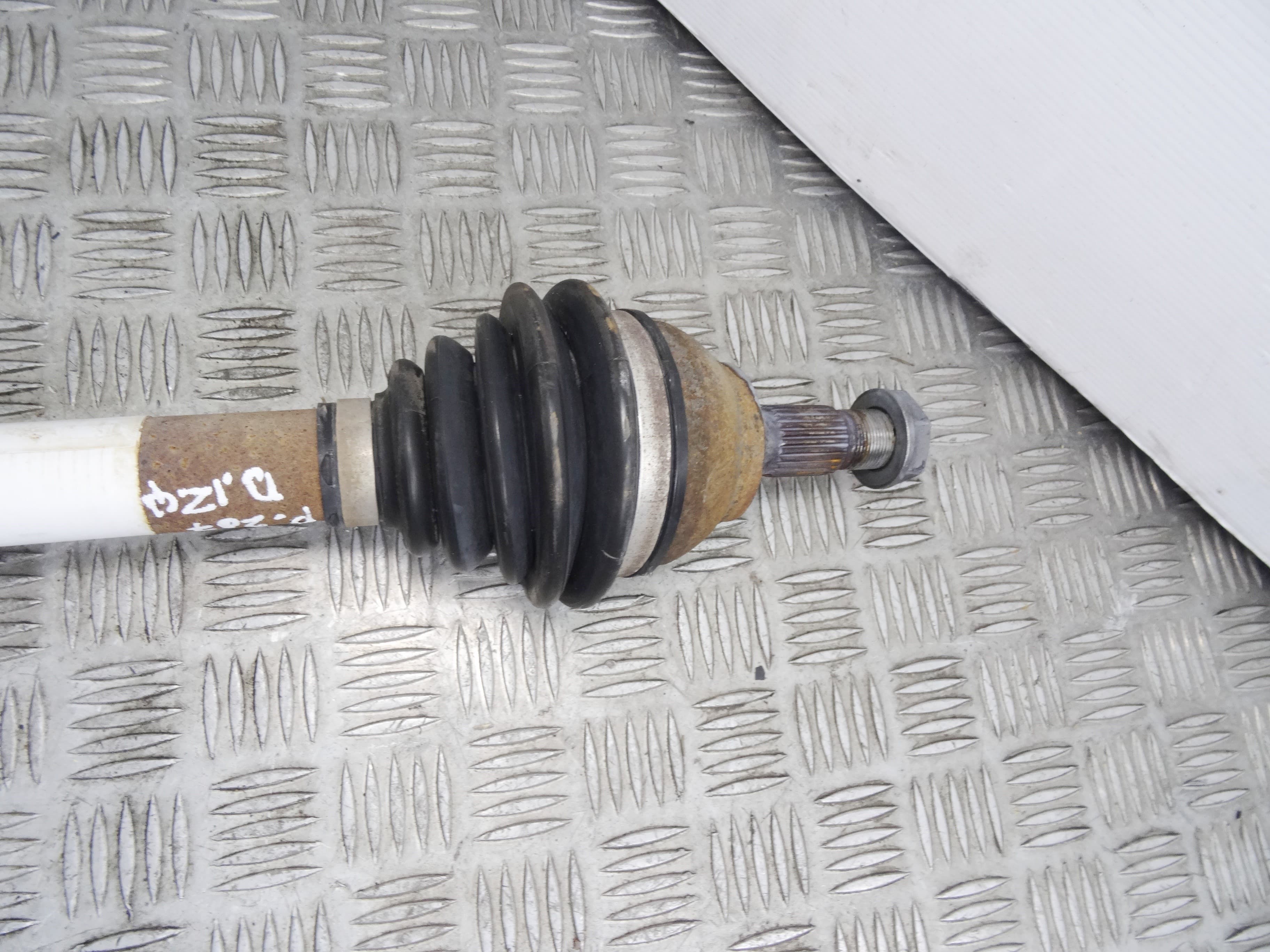 Transmision delantera izquierda, Peugeot 207 * 2011 usado 3