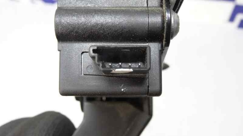 Cerradura maletero / porton usado 3