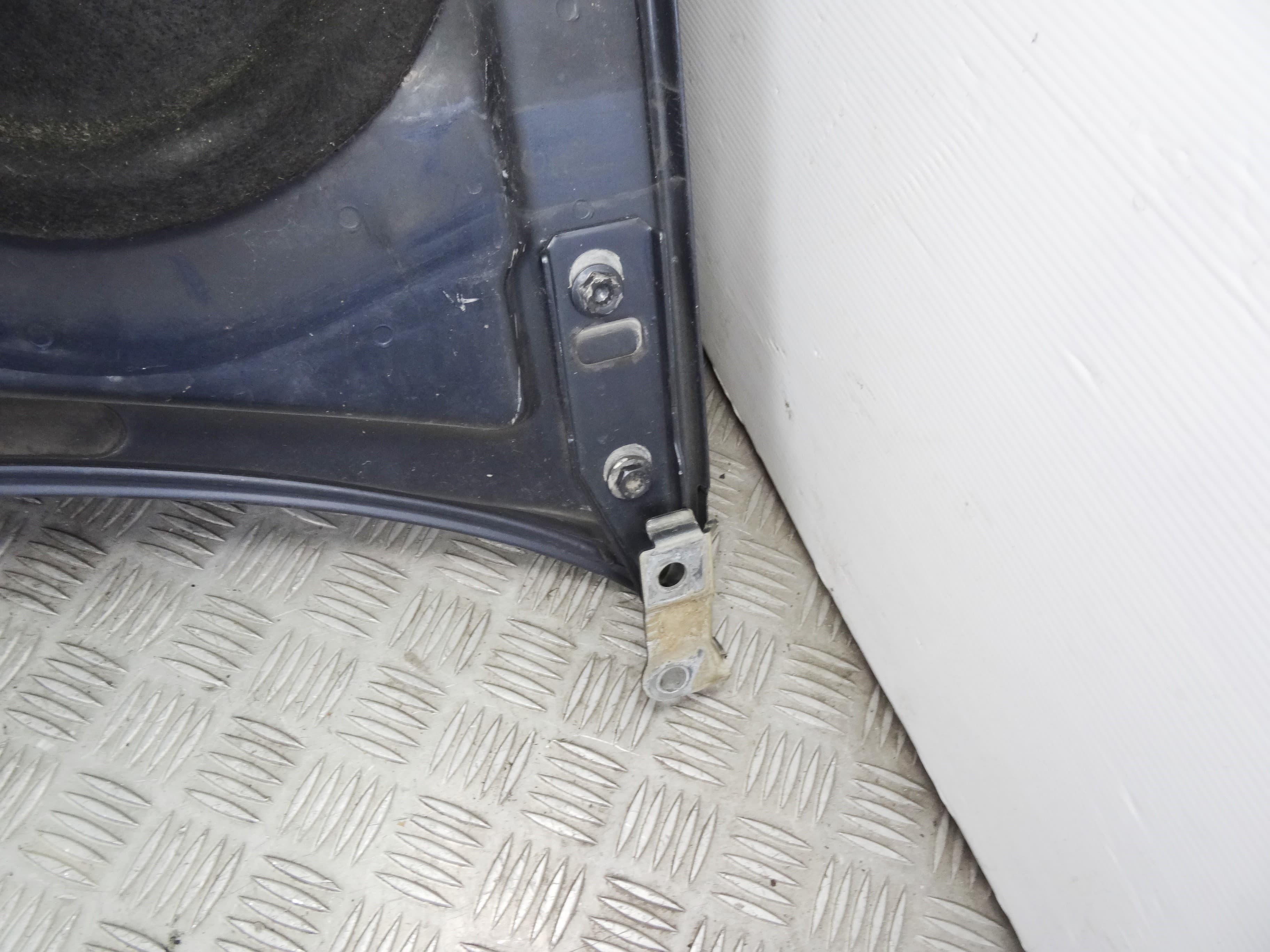Capo, Volkswagen Golf Iv Berlina (1J1)(10.1997) Básico 2001 usado 3