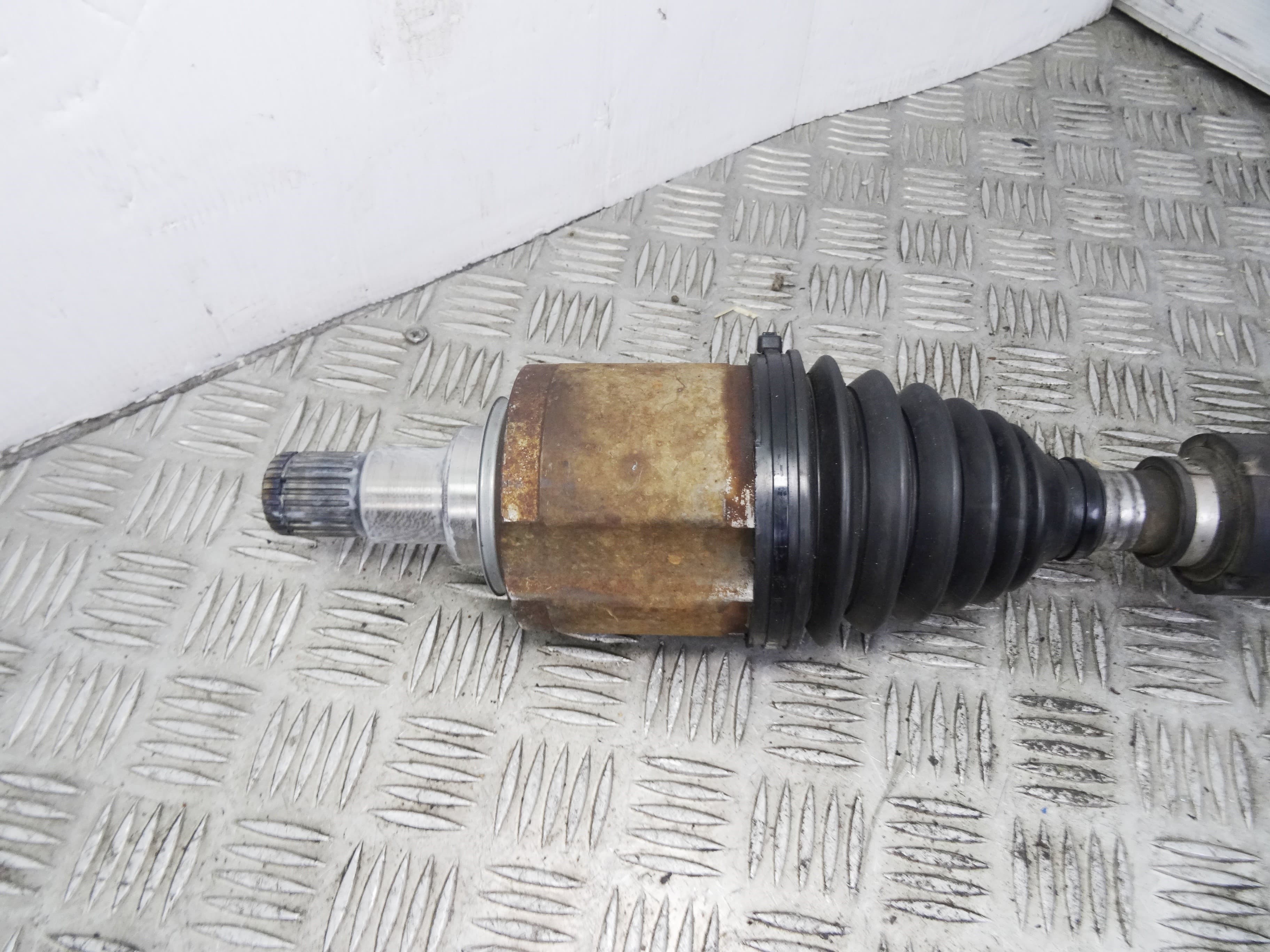 Transmision delantera izquierda, Dodge Caliber (Pm) S 2007 usado 3