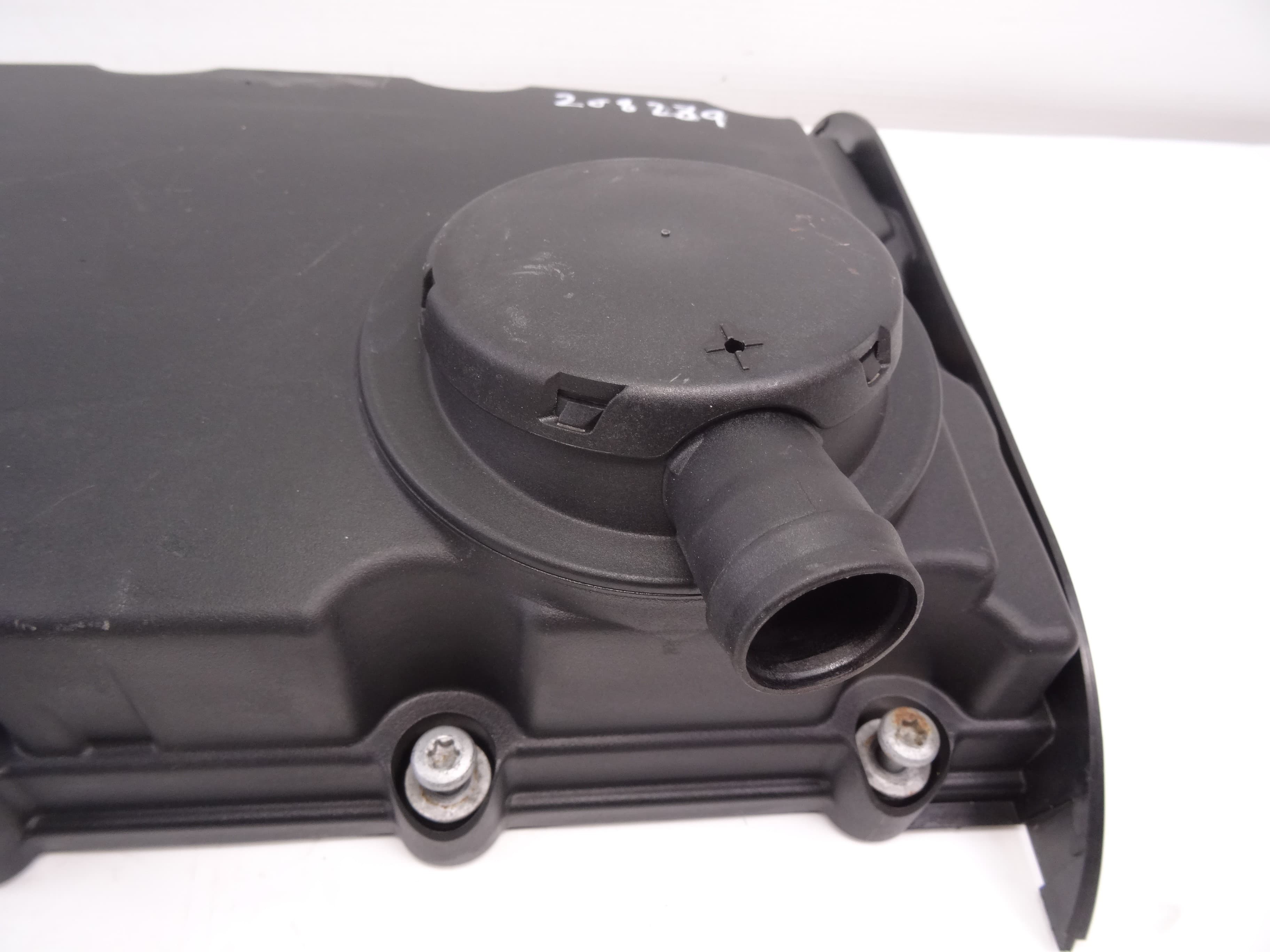 Tapa balancines, Audi A6 Berlina (4F2) 2.0 TDI 2008, 03G103475B usado 3