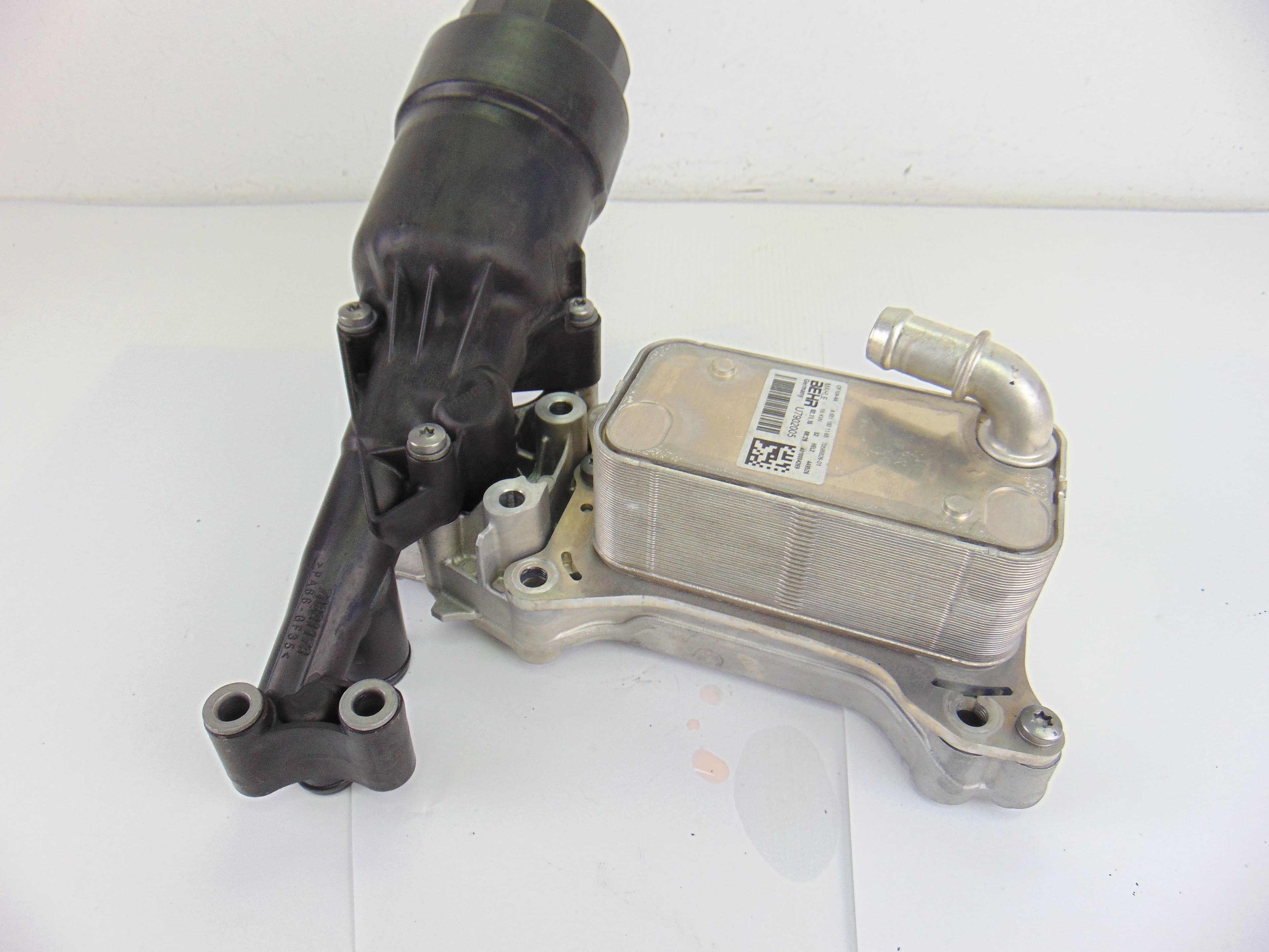 Enfriador aceite motor, A6511801165 usado 3