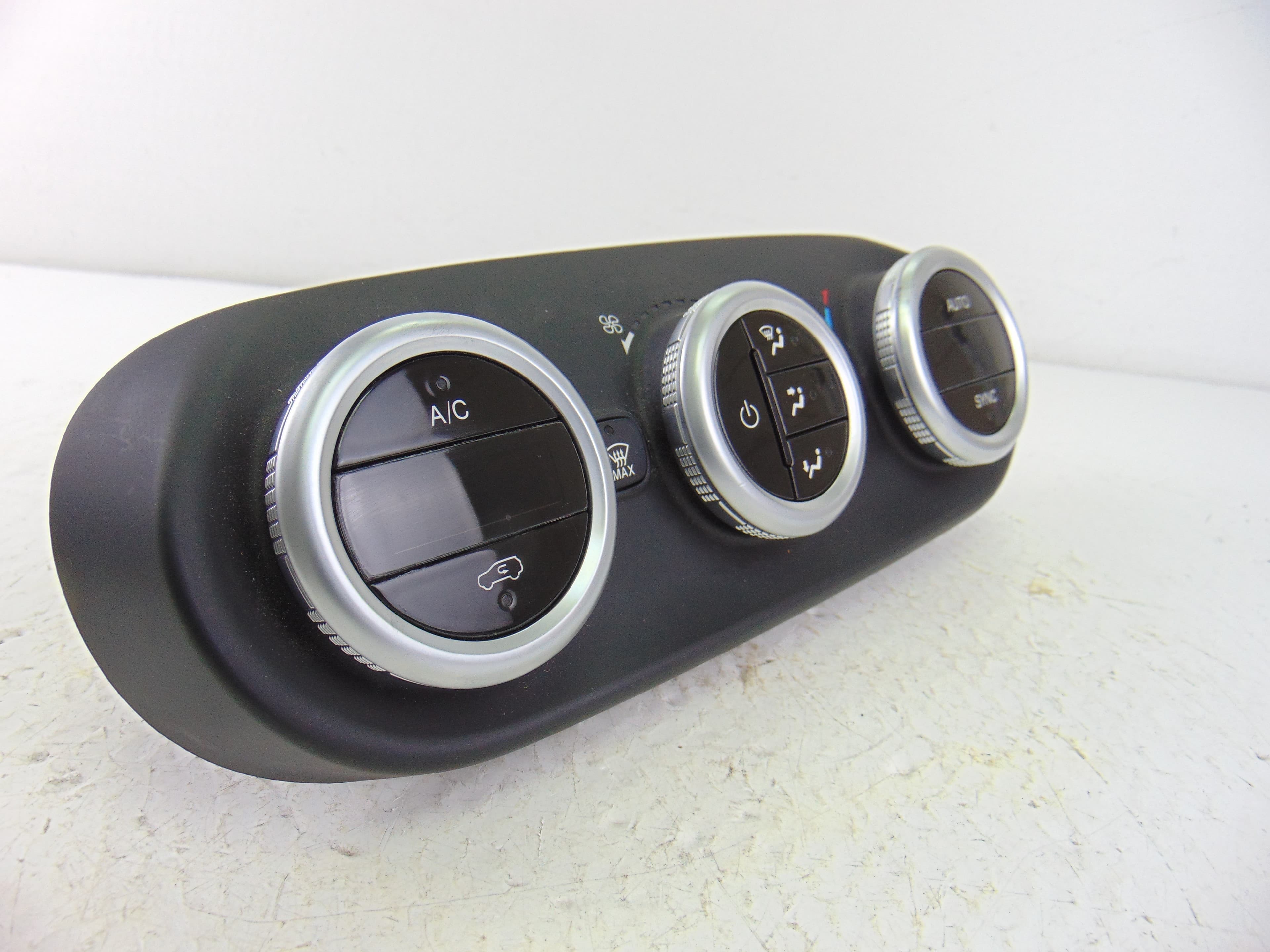 Mando climatizador, Fiat 500X (334) Mirror 2017, 07356568390 usado 3