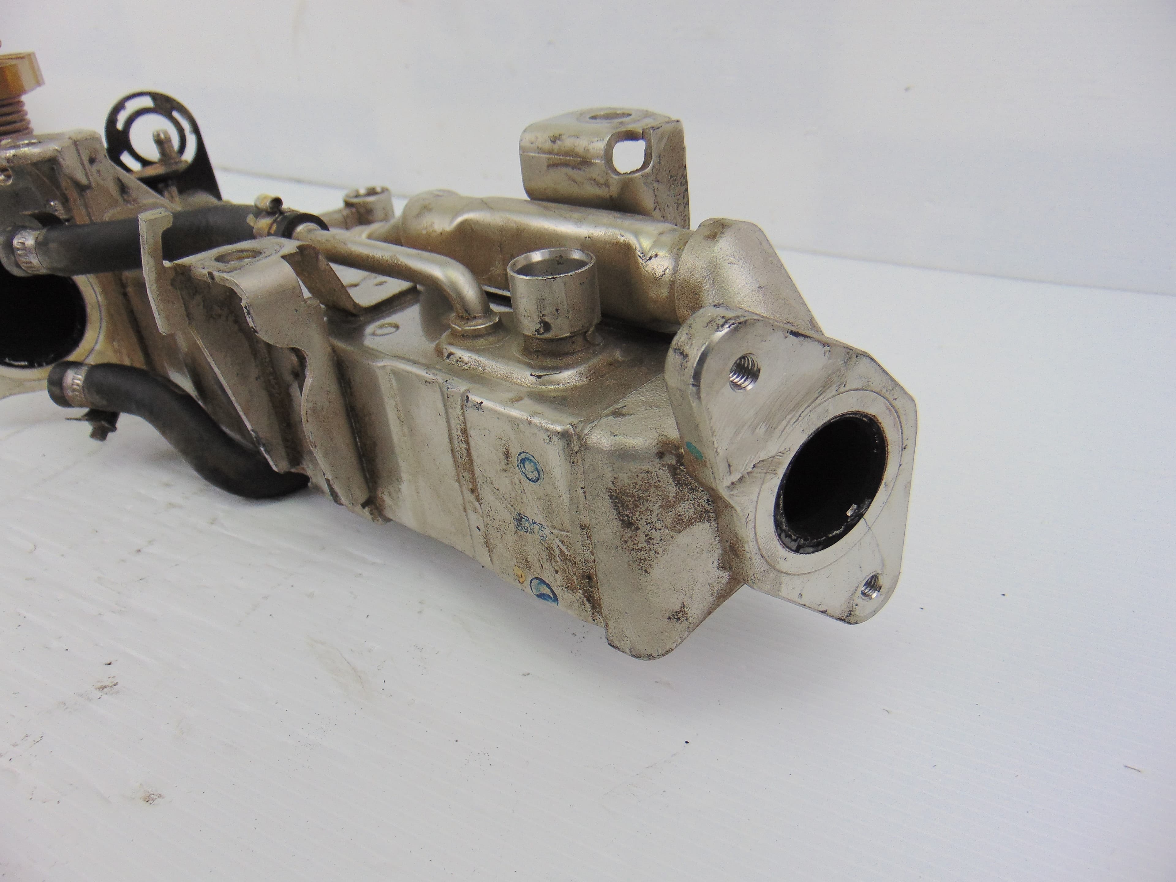 Enfriador EGR, 851369106 usado 3