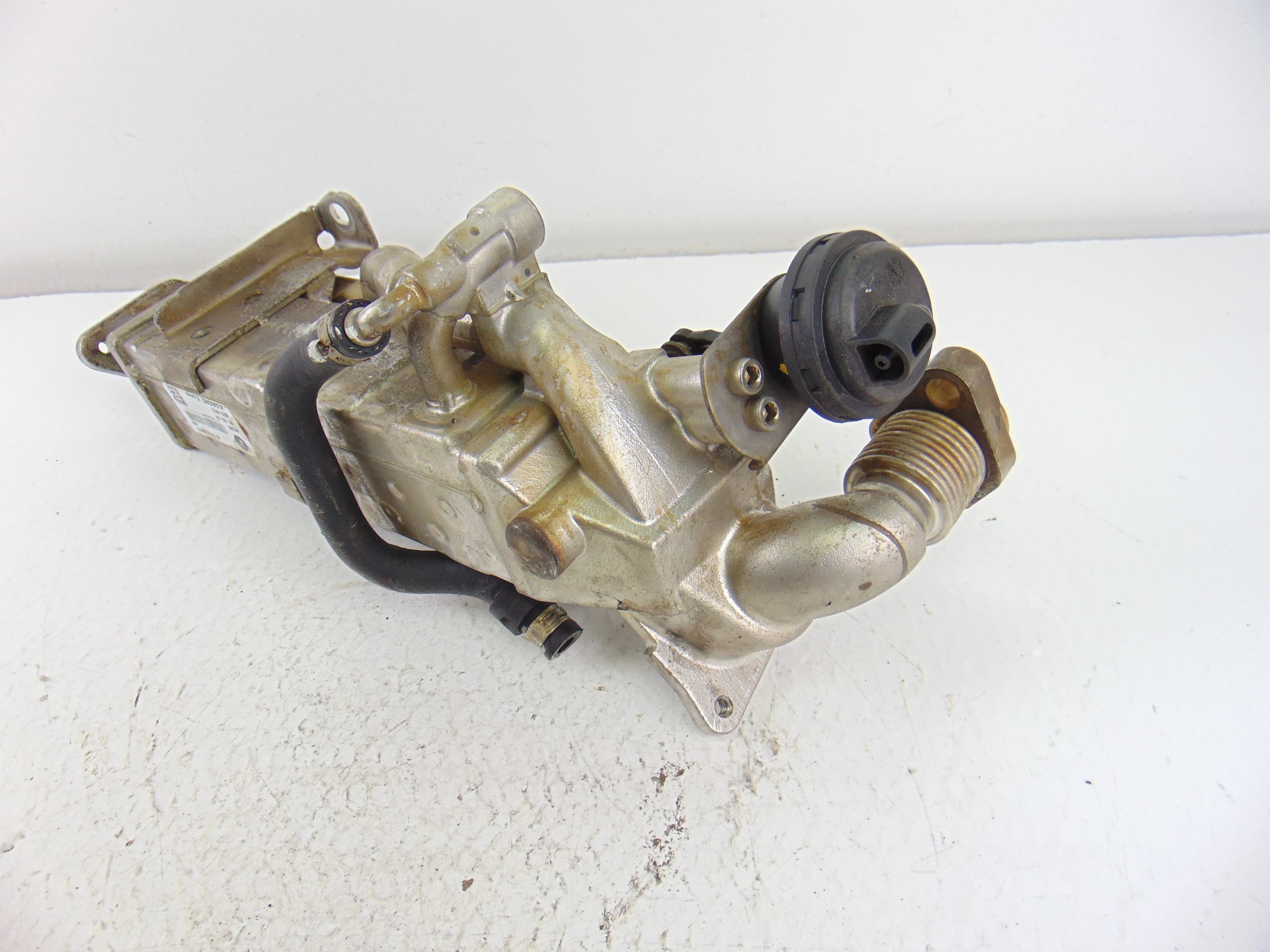 Enfriador EGR, 851369109 usado 3