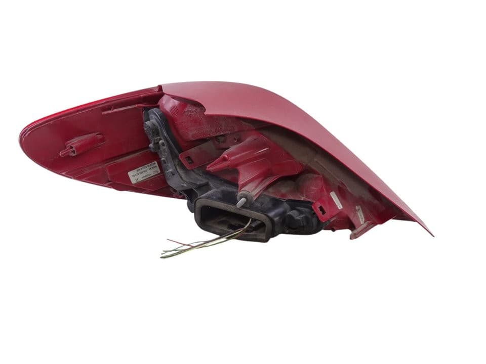 Piloto trasero derecho, Peugeot 207 Confort 2010 usado 3