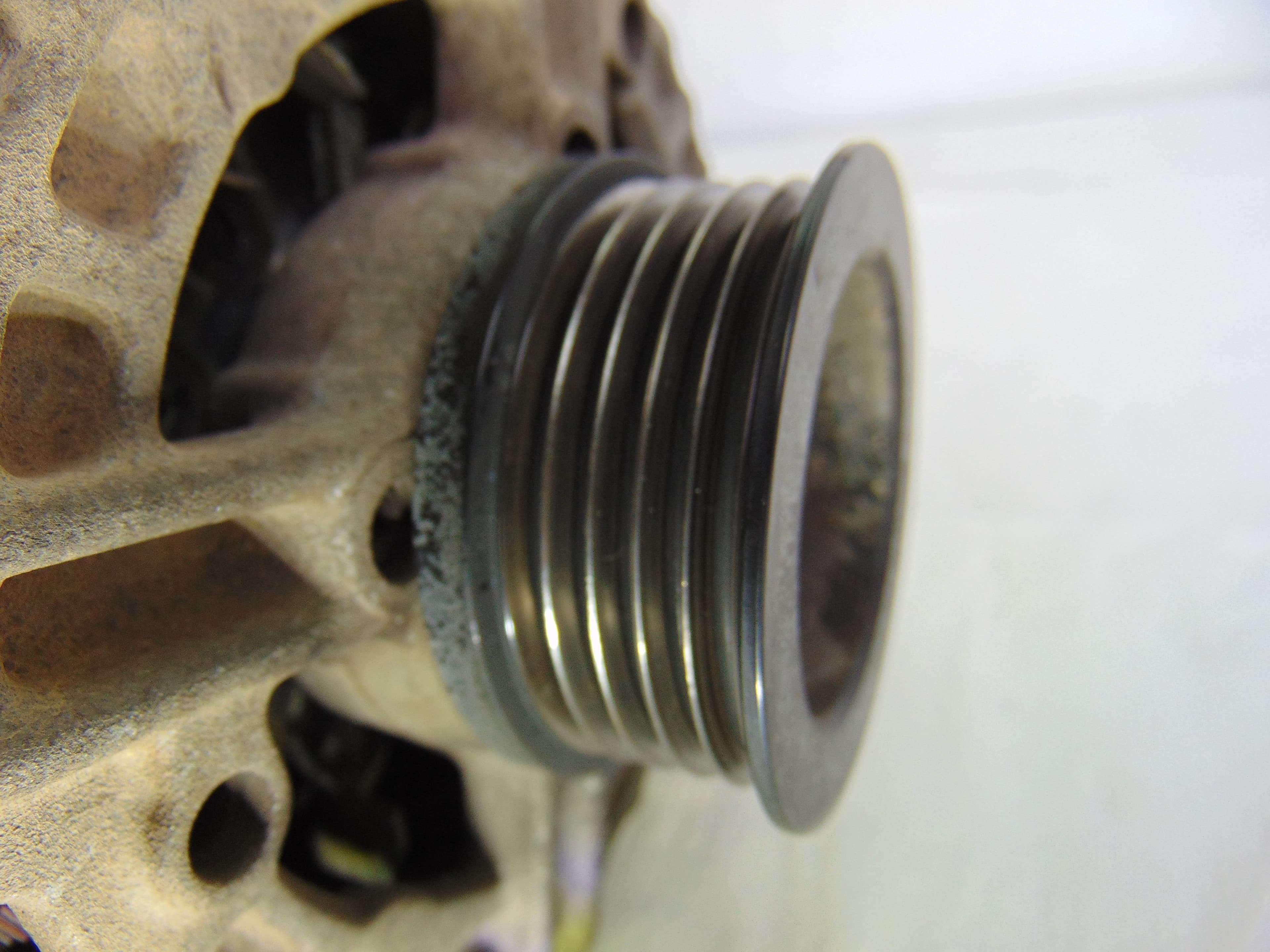 Alternador, Opel Corsa D Cosmo 2009, 13222930 usado 3