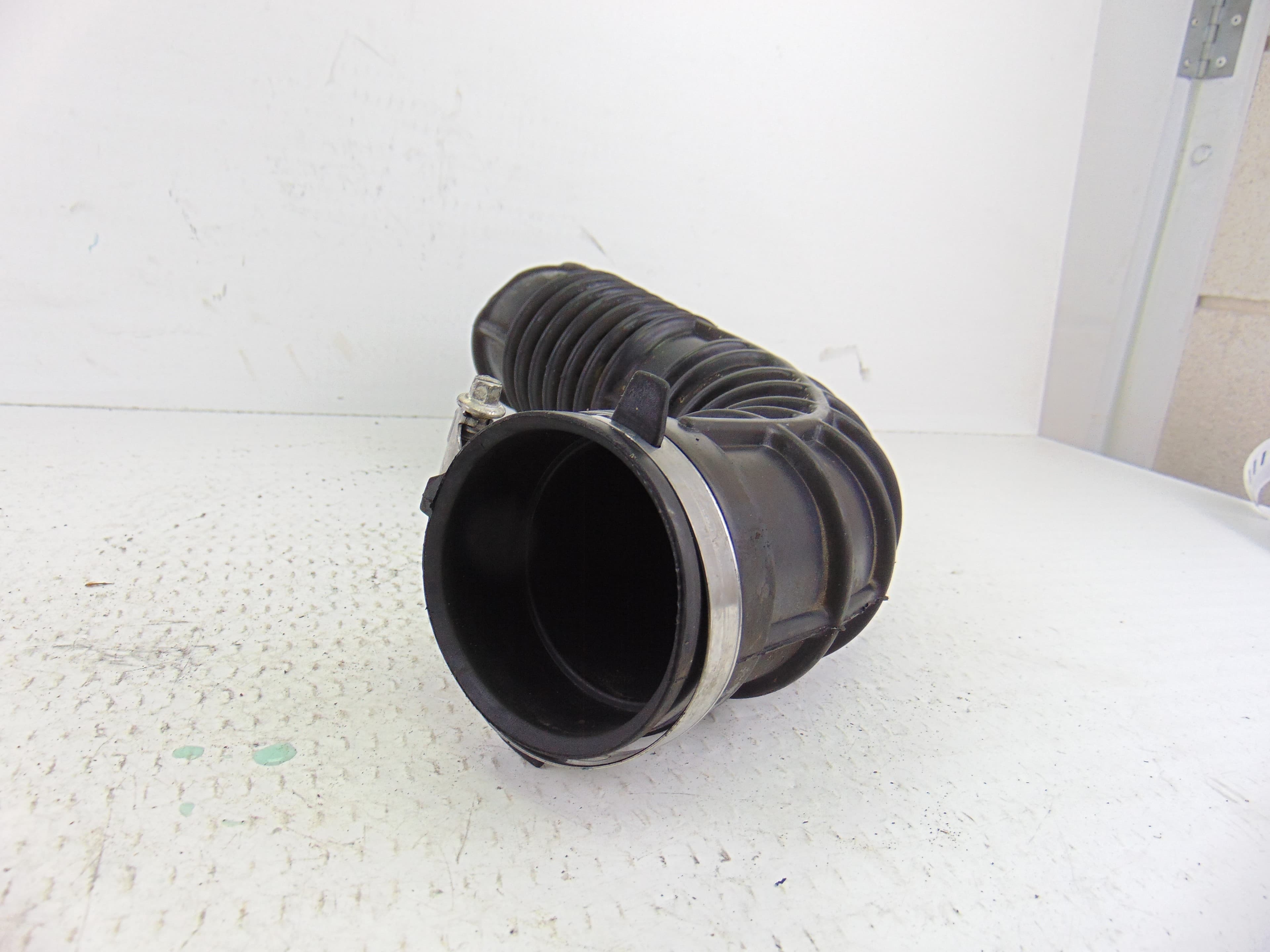 Tubo, Nissan Qashqai (J10) Acenta 2010, 8200500384B usado 3