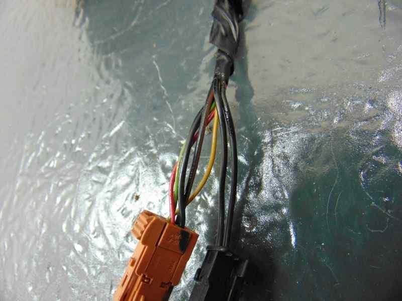 Retrovisor derecho, Citroen C4 Cactus Feel 2014 usado 3