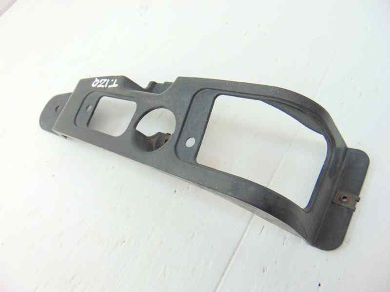 Molduras traseras, BMW Serie X3 (E83) 3.0d 2004, 3400957 usado 3